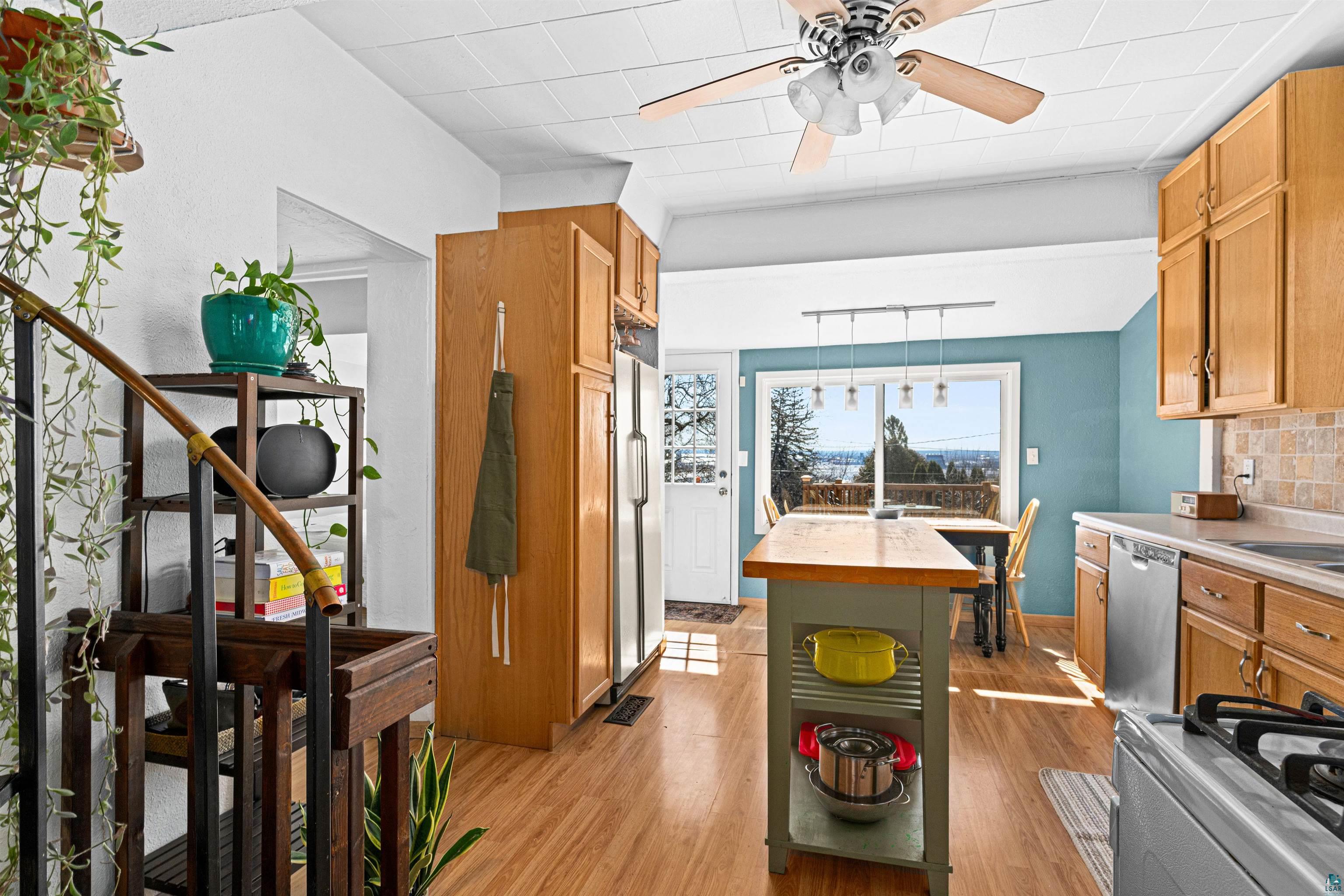 2624 W 10th St, Duluth, MN 55806 Listing Photo  7
