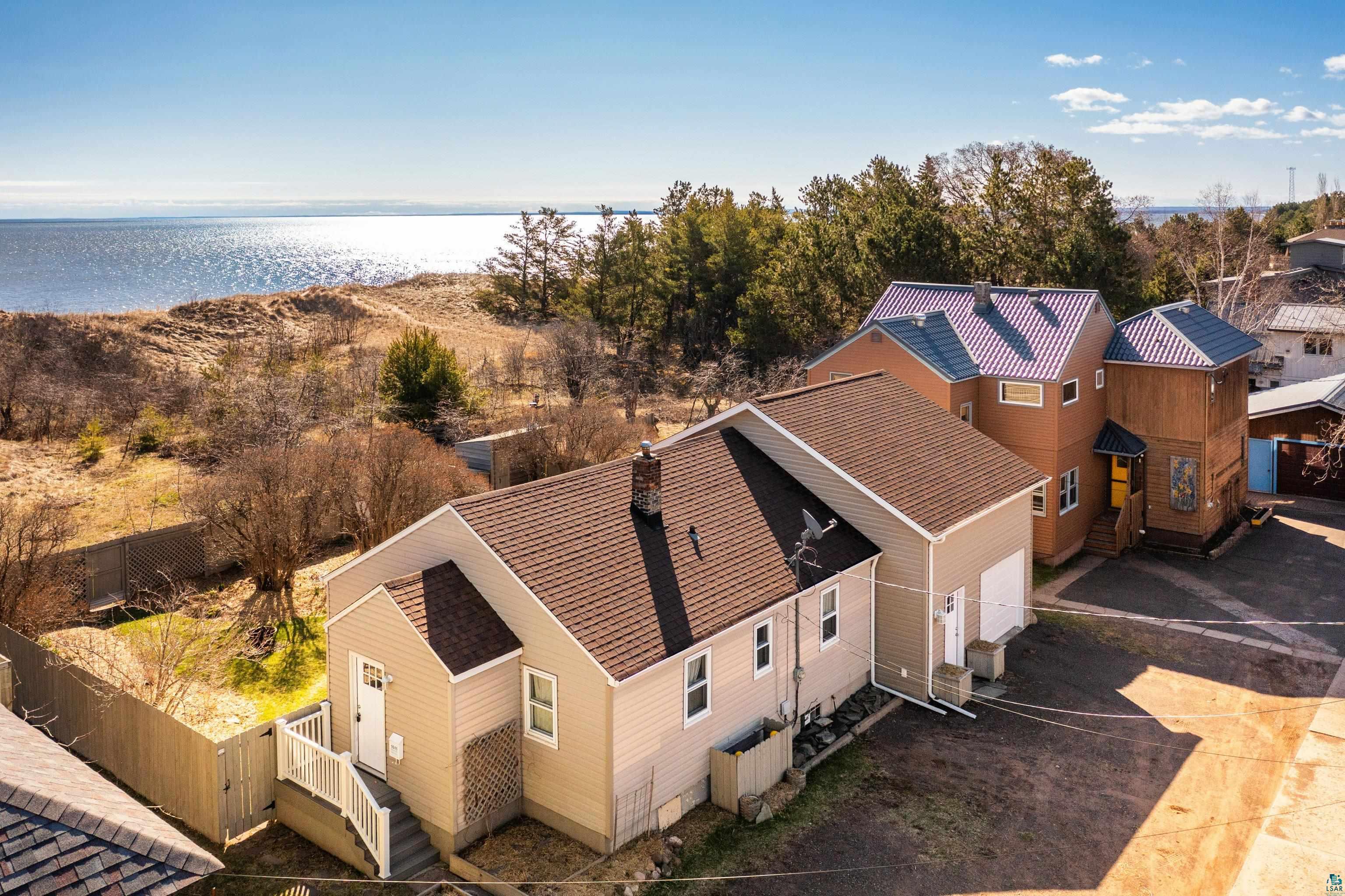 1611 S Lake Ave, Duluth, MN 55802 Listing Photo  1