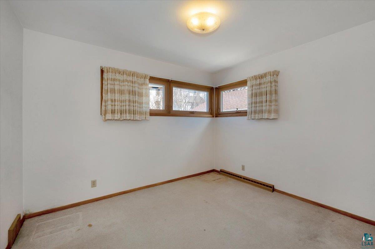 526 N 60th Ave E, Duluth, MN 55804 Listing Photo  19