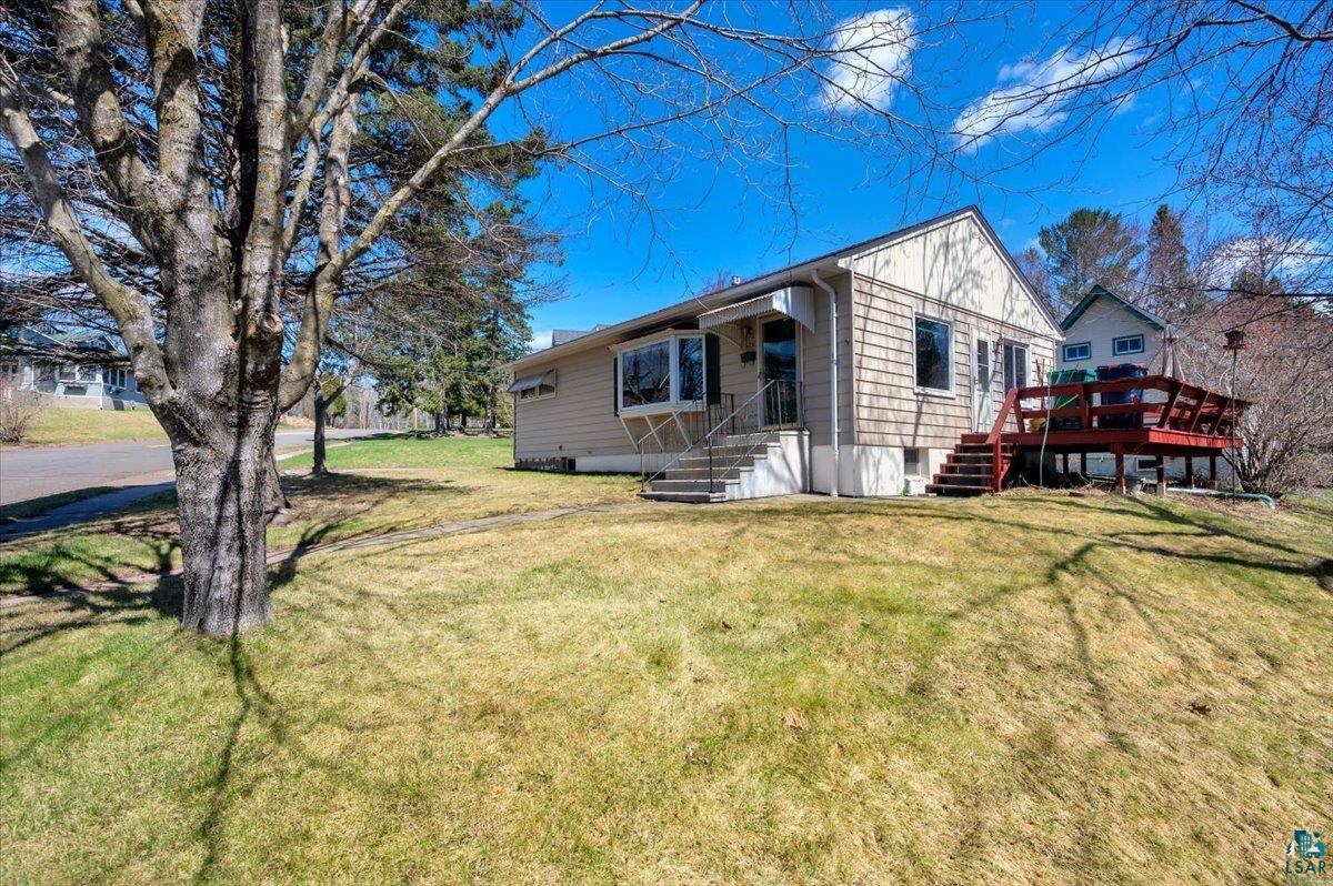 526 N 60th Ave E, Duluth, MN 55804 Listing Photo  3