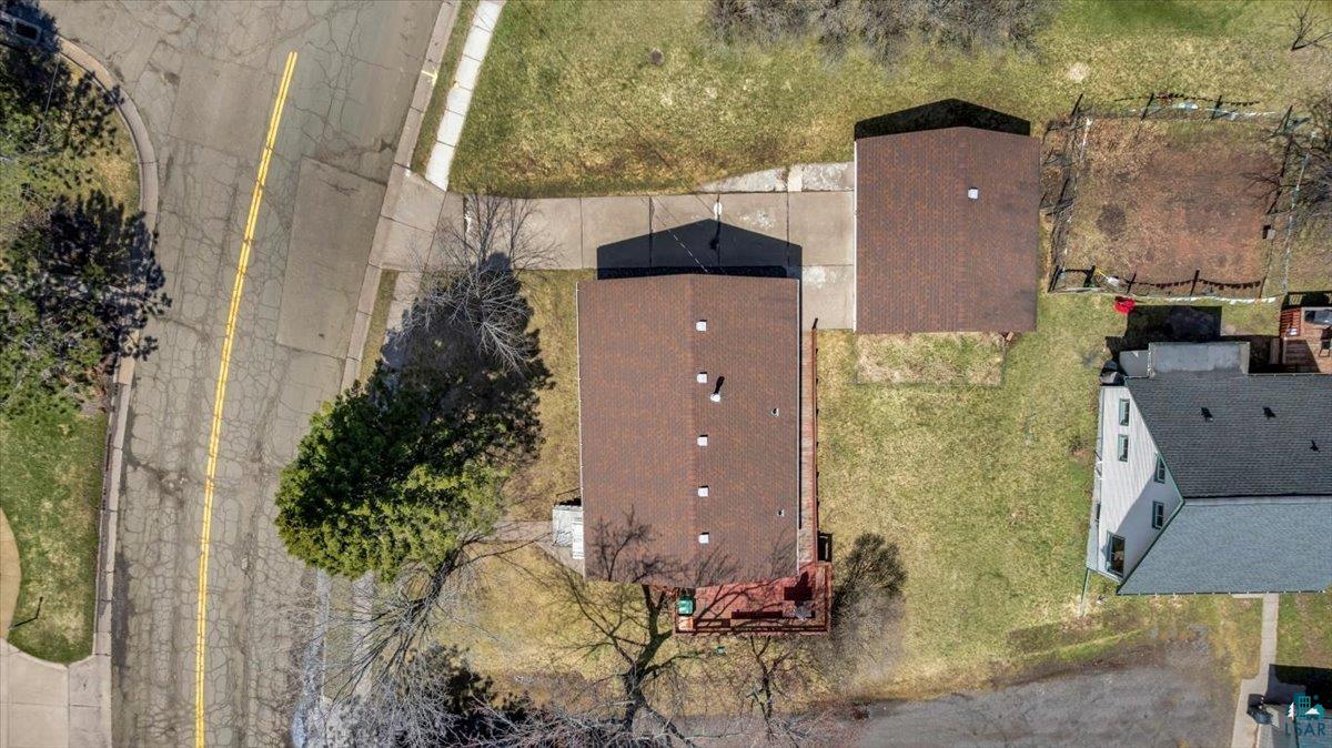 526 N 60th Ave E, Duluth, MN 55804 Listing Photo  6