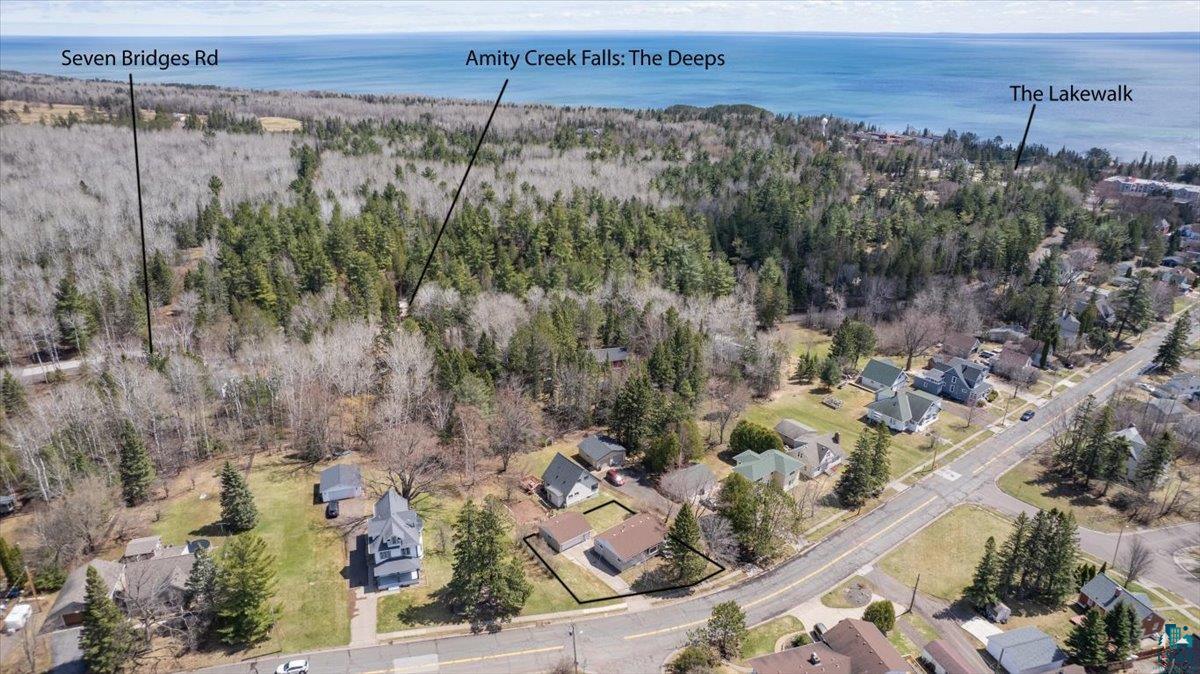 526 N 60th Ave E, Duluth, MN 55804 Listing Photo  7