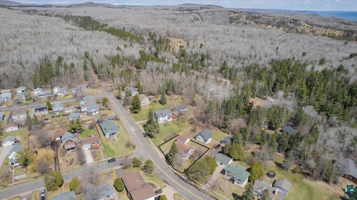 526 N 60th Ave E, Duluth, MN 55804 Listing Photo  8
