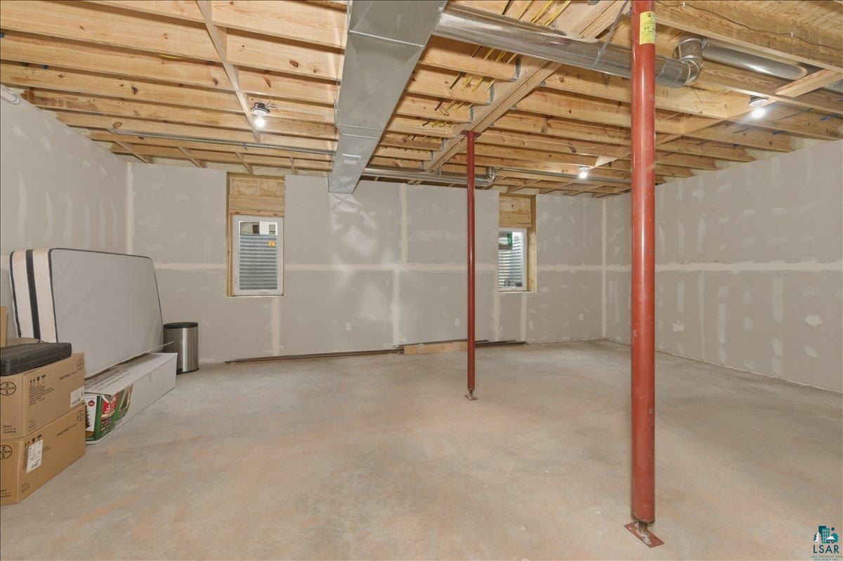 6152 Homestead Rd, Duluth, MN 55804 Listing Photo  11