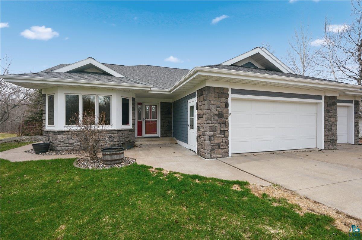 3977 Lavaque Rd, Hermantown, MN 55811 Listing Photo  2