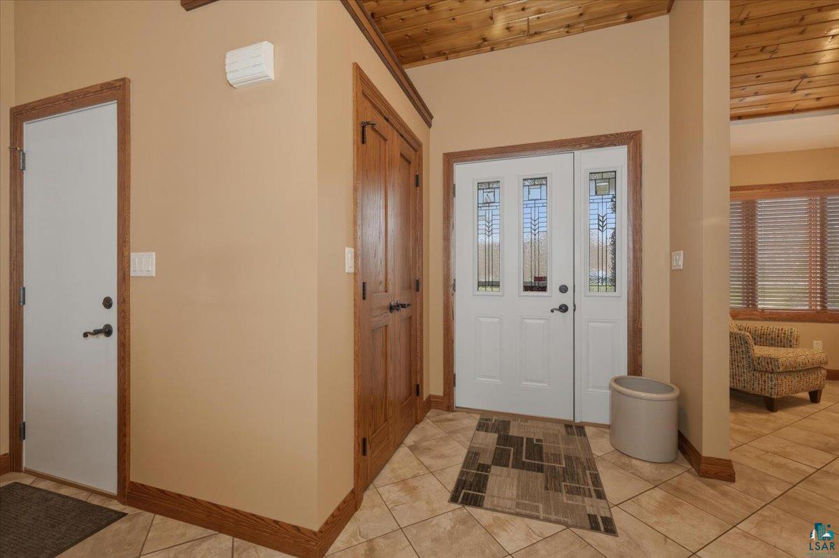 3977 Lavaque Rd, Hermantown, MN 55811 Listing Photo  4