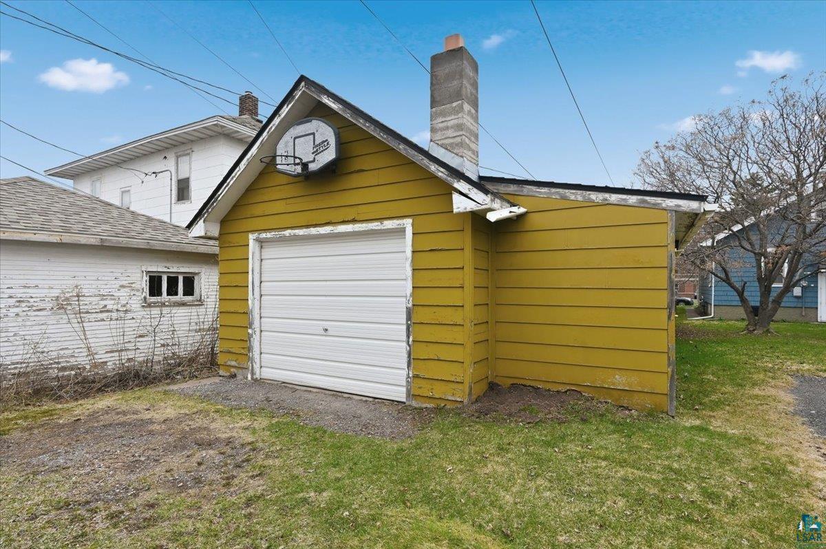 1105 Weeks Ave, Superior, WI 54880 Listing Photo  21