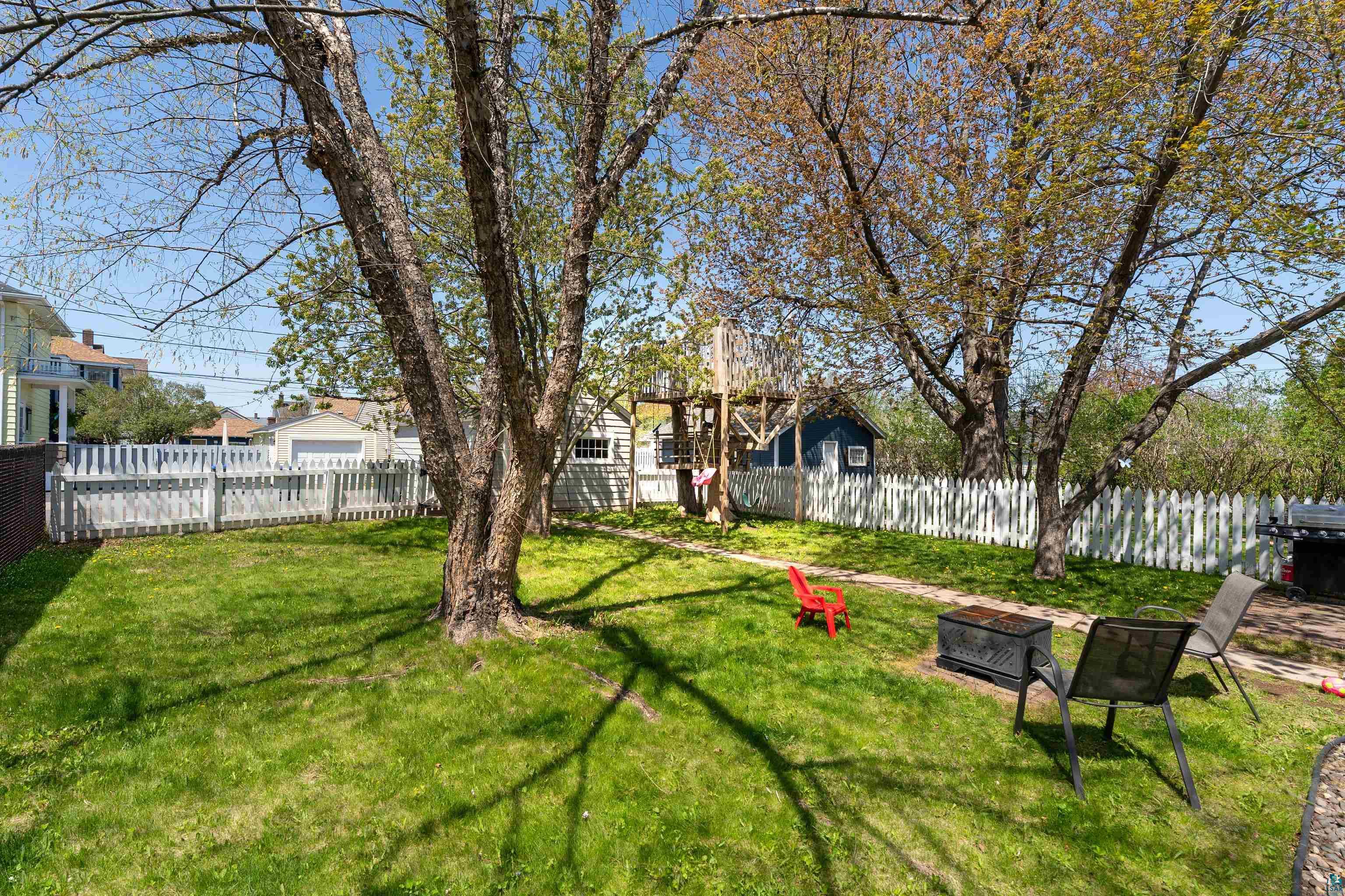 2431 Hammond Ave, Superior, WI 54880 Listing Photo  43