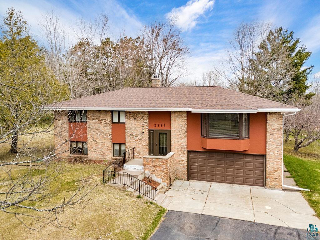 2332 Springvale Rd, Duluth, MN 55811 Listing Photo  1