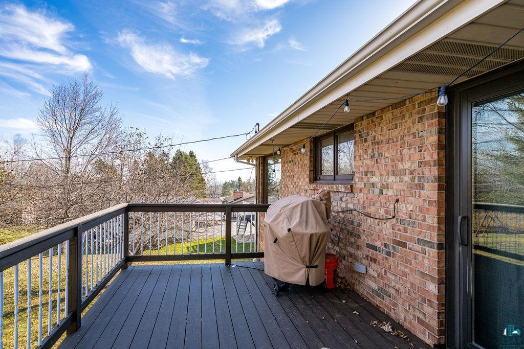 2332 Springvale Rd, Duluth, MN 55811 Listing Photo  32