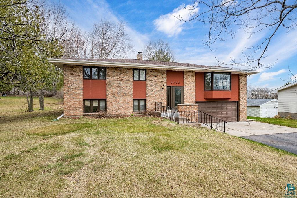 2332 Springvale Rd, Duluth, MN 55811 Listing Photo  38