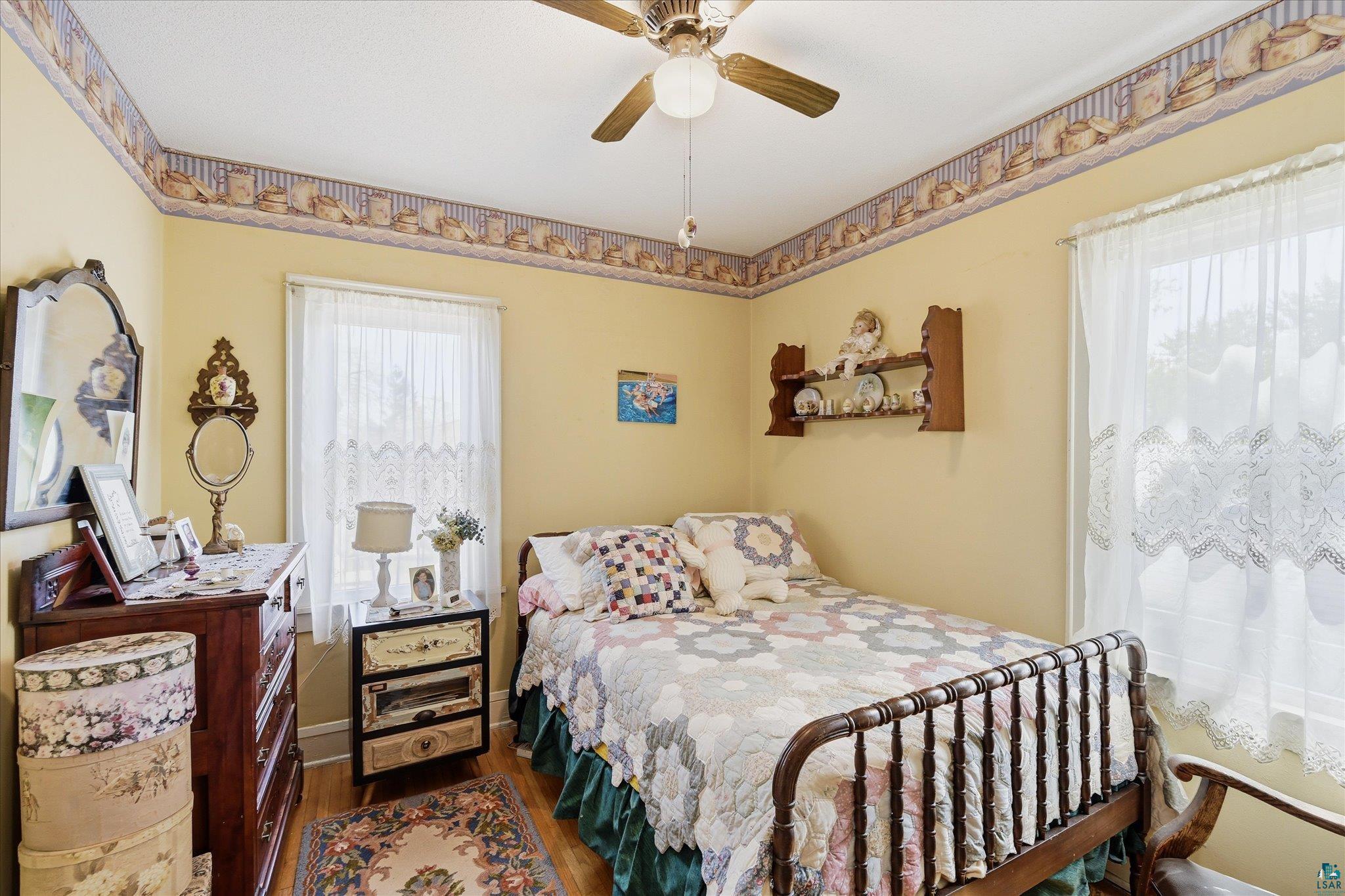 3257 Hayes St NE, Minneapolis, MN 55418 Listing Photo  24