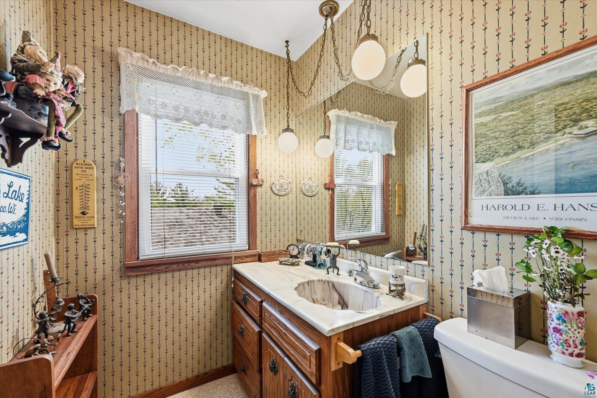 3257 Hayes St NE, Minneapolis, MN 55418 Listing Photo  25