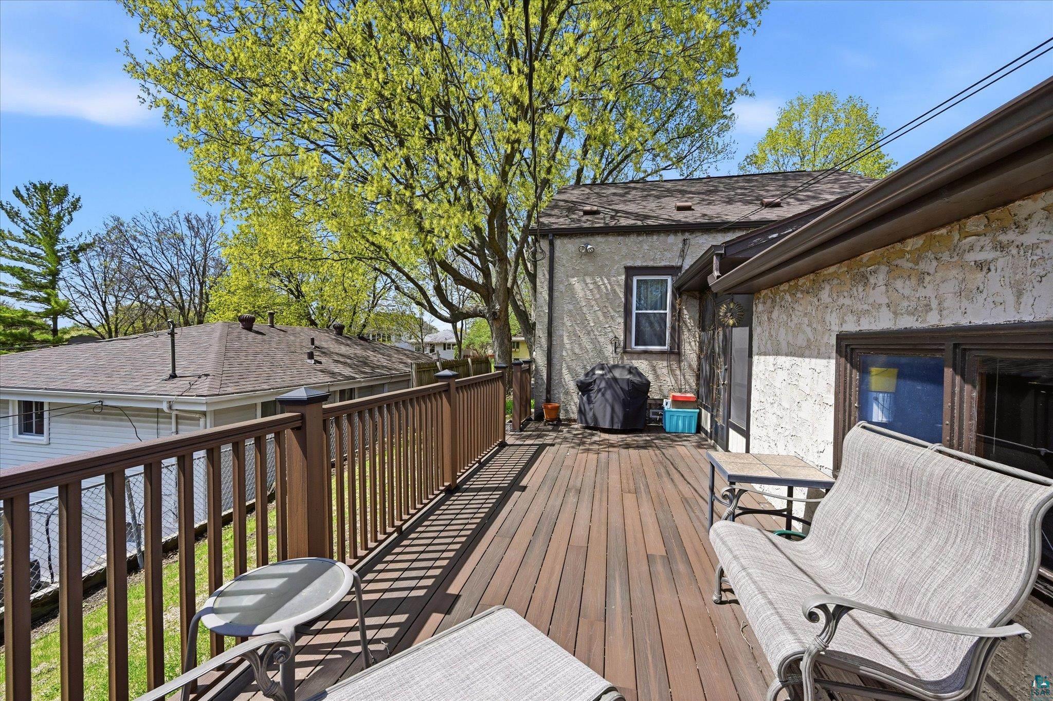 3257 Hayes St NE, Minneapolis, MN 55418 Listing Photo  7