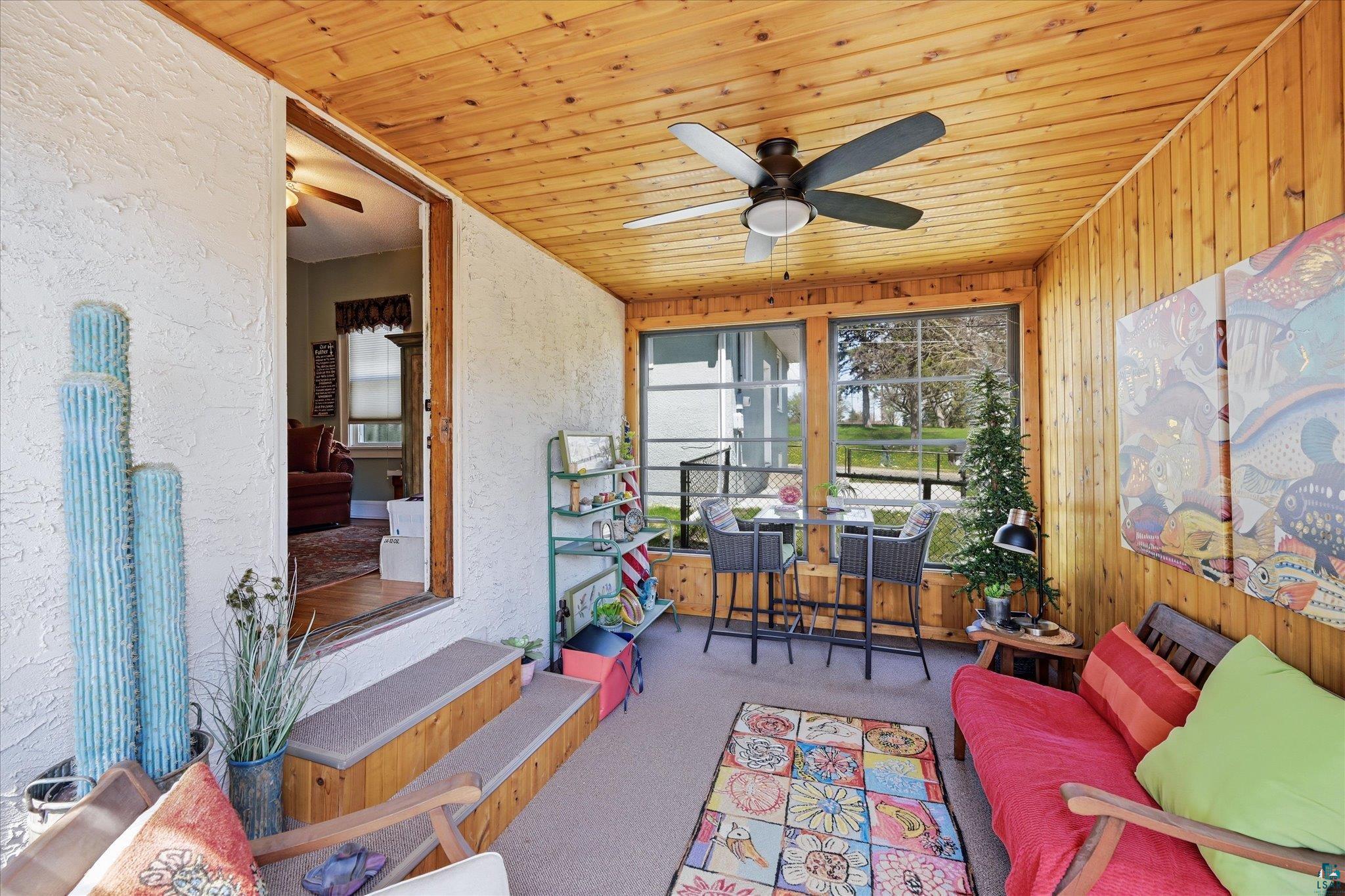 3257 Hayes St NE, Minneapolis, MN 55418 Listing Photo  9