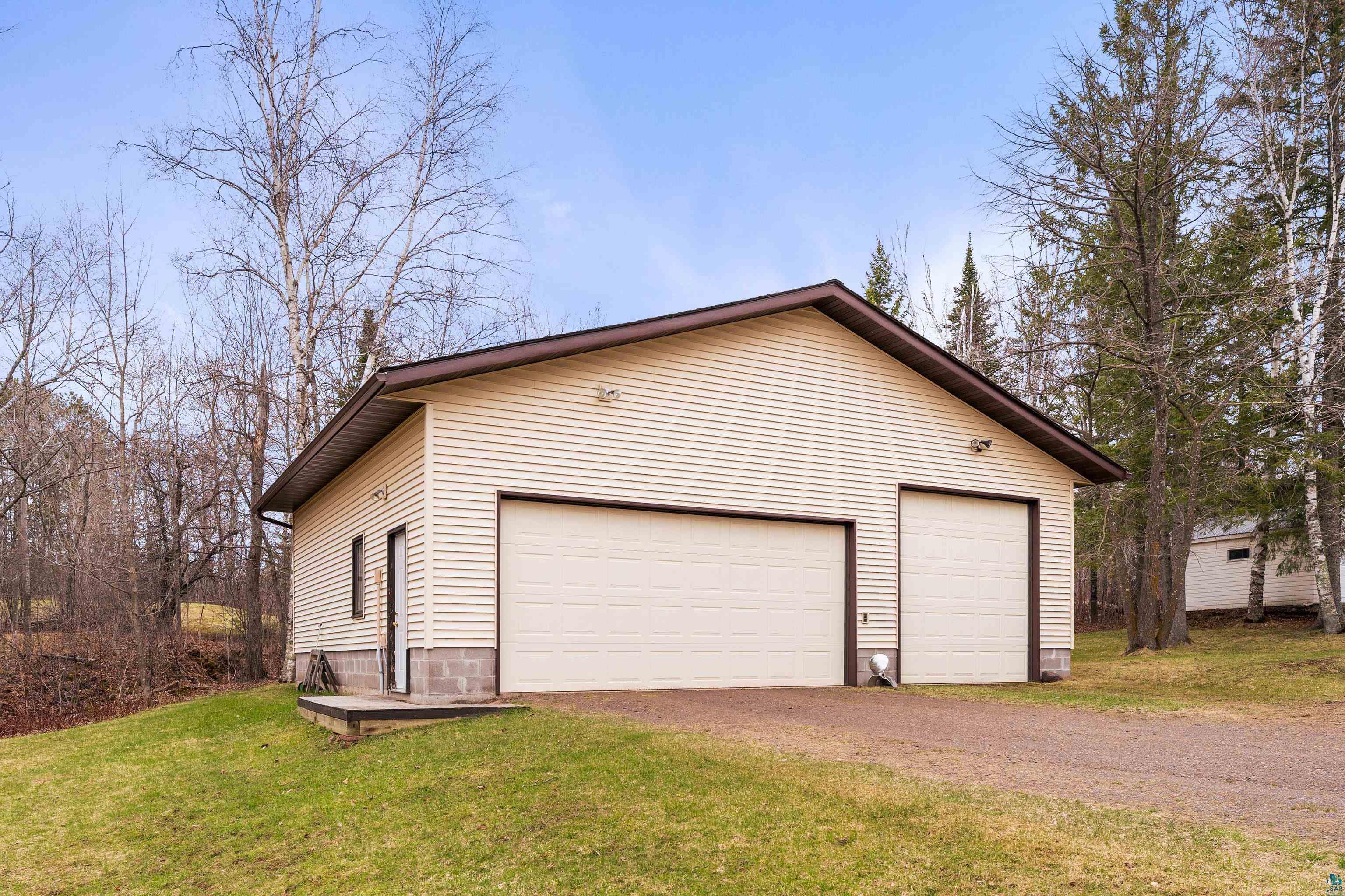 4270 Kingston Rd, Duluth, MN 55803 Listing Photo  9