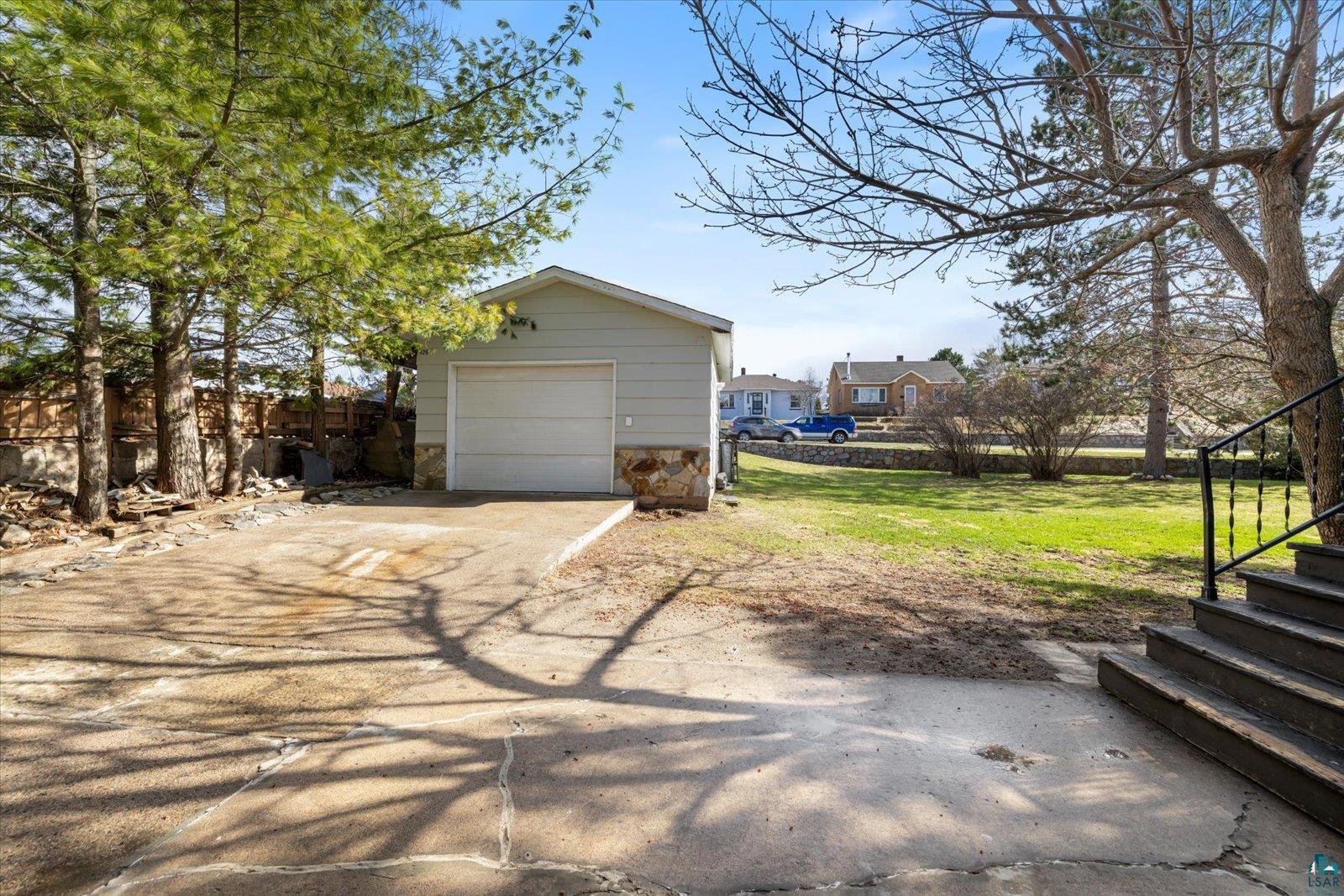 429 S 4th Ave E, Ely, MN 55731 Listing Photo  47