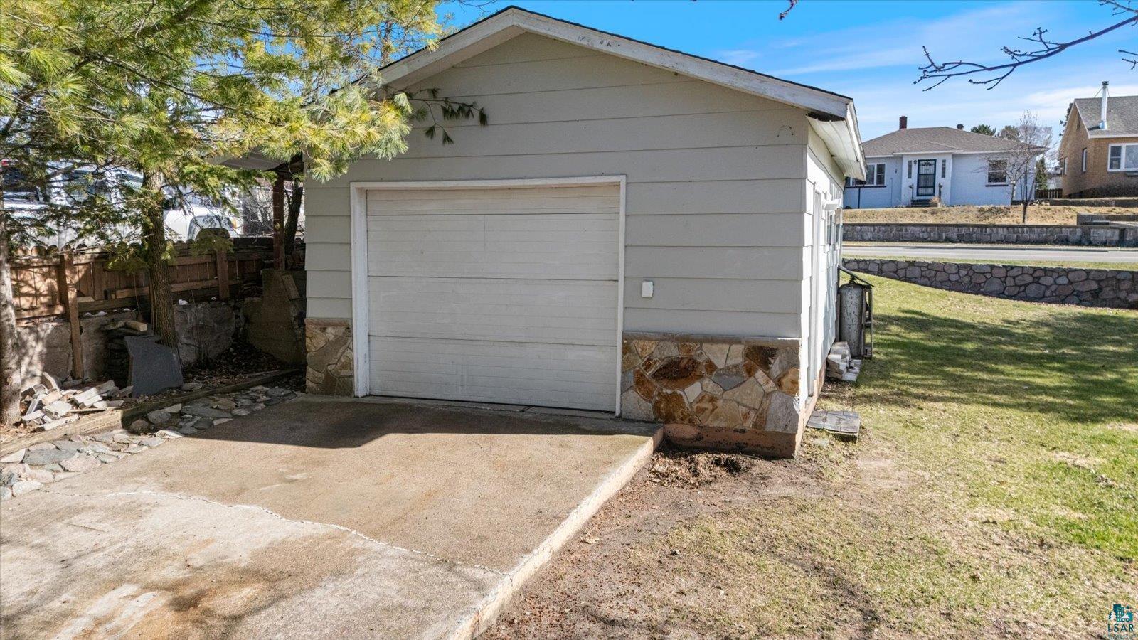 429 S 4th Ave E, Ely, MN 55731 Listing Photo  7