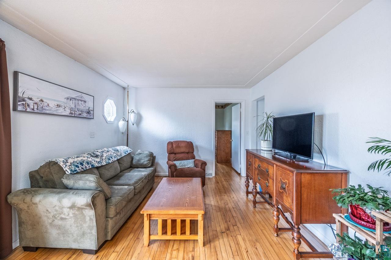 319 W Michigan Ave, Gilbert, MN 55741-0000 Listing Photo  4