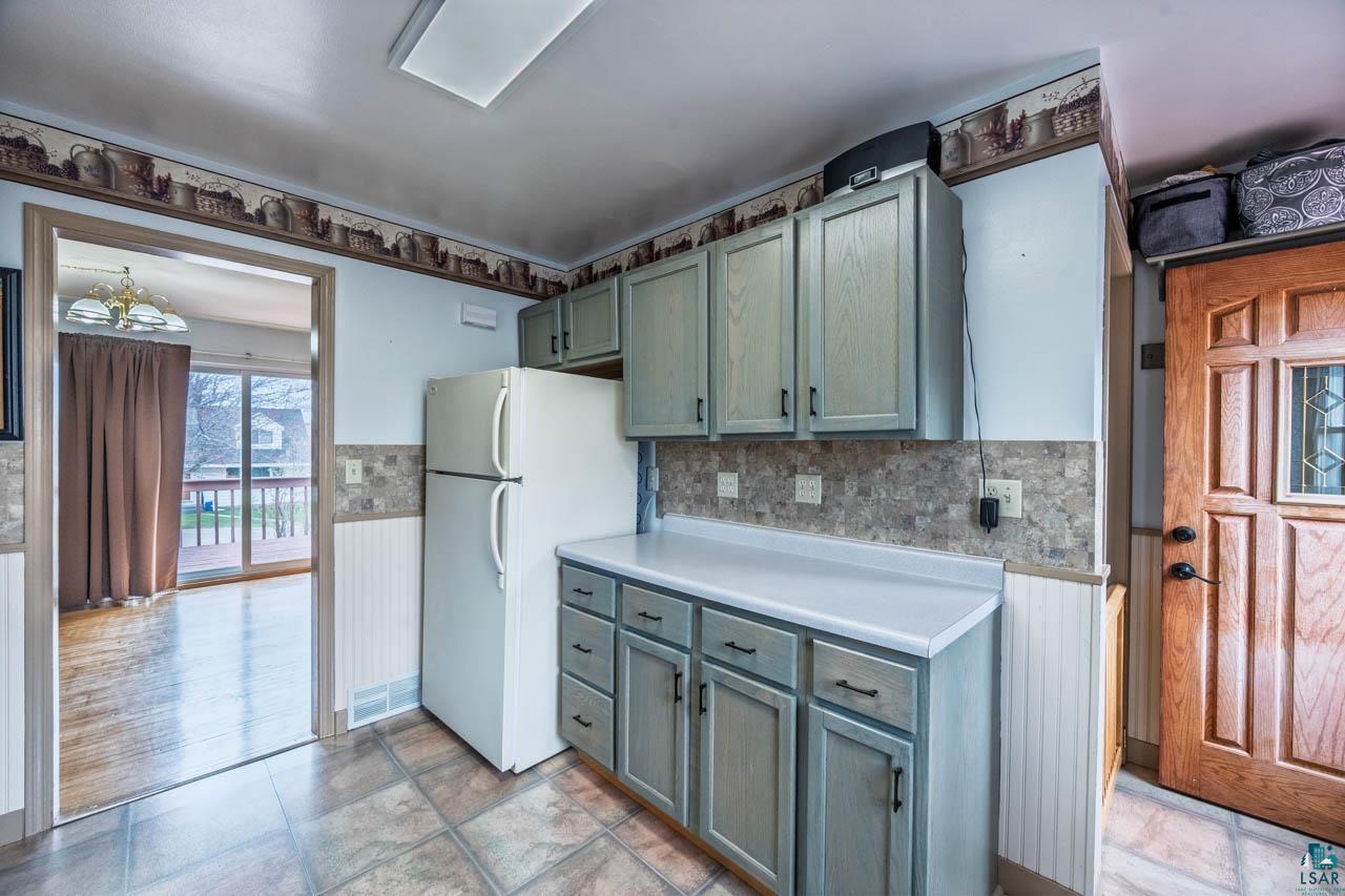 319 W Michigan Ave, Gilbert, MN 55741-0000 Listing Photo  10