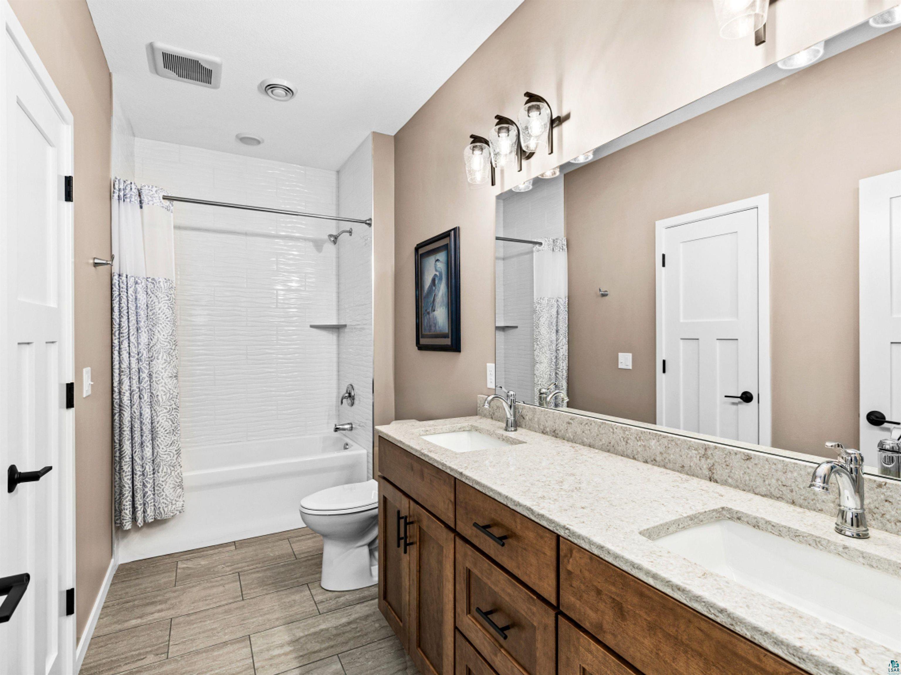 219 Coffee Creek Blvd, Duluth, MN 55811-3513 Listing Photo  20