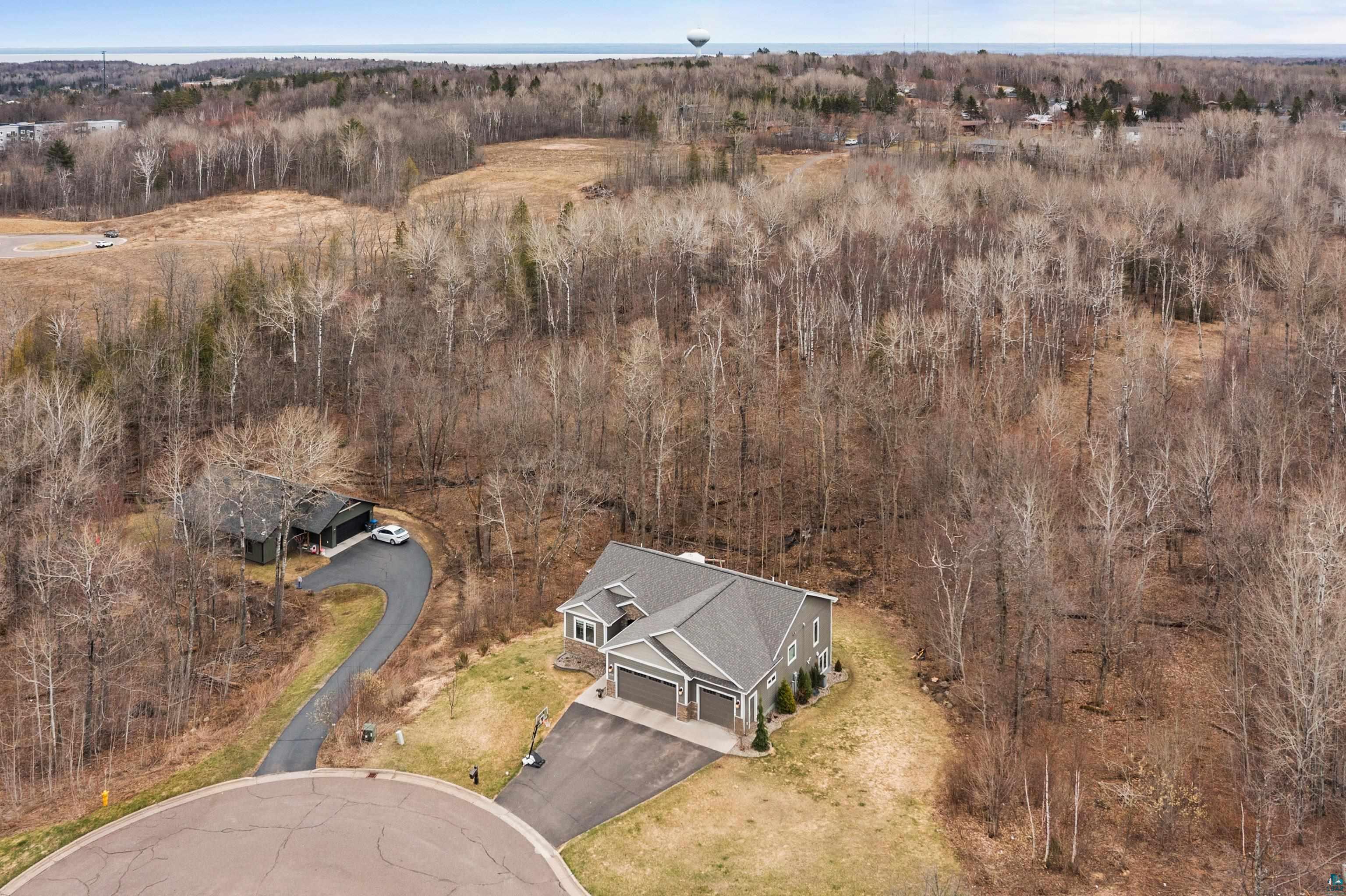 510 Crystal Dr, Duluth, MN 55811 Listing Photo  70