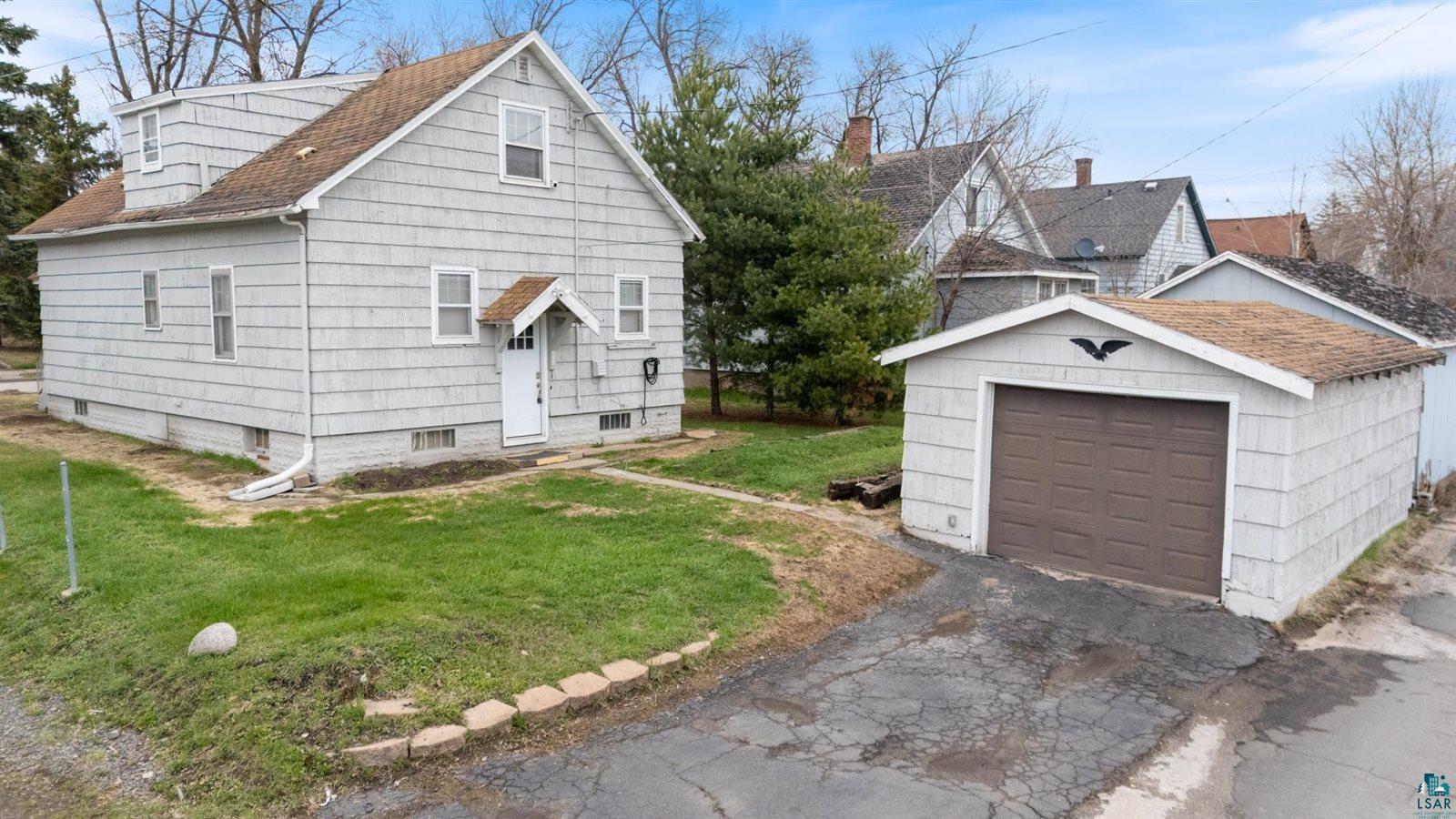 610 11th St S, Virginia, MN 55792 Listing Photo  3