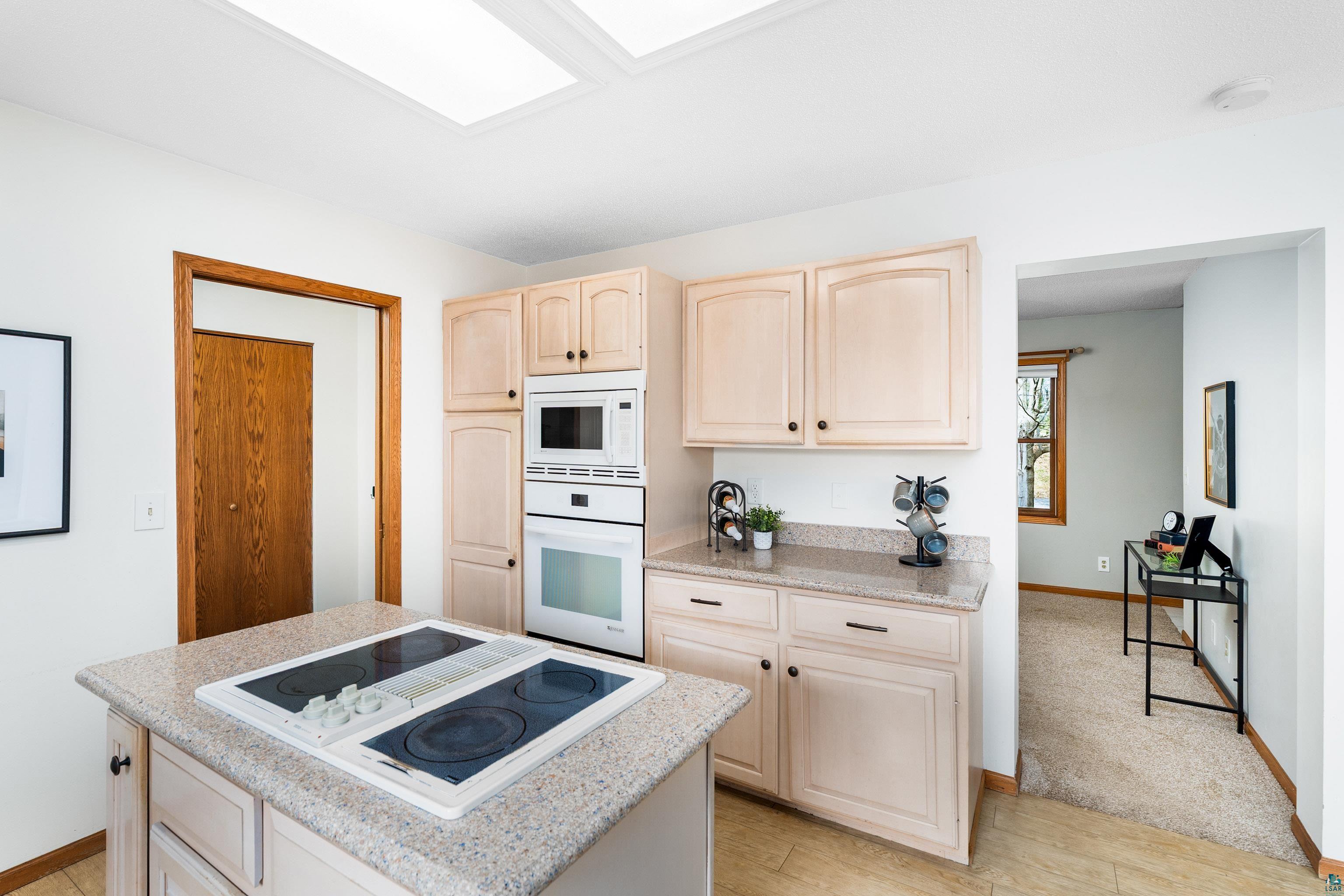 1504 Minneapolis Ave, Duluth, MN 55803 Listing Photo  16