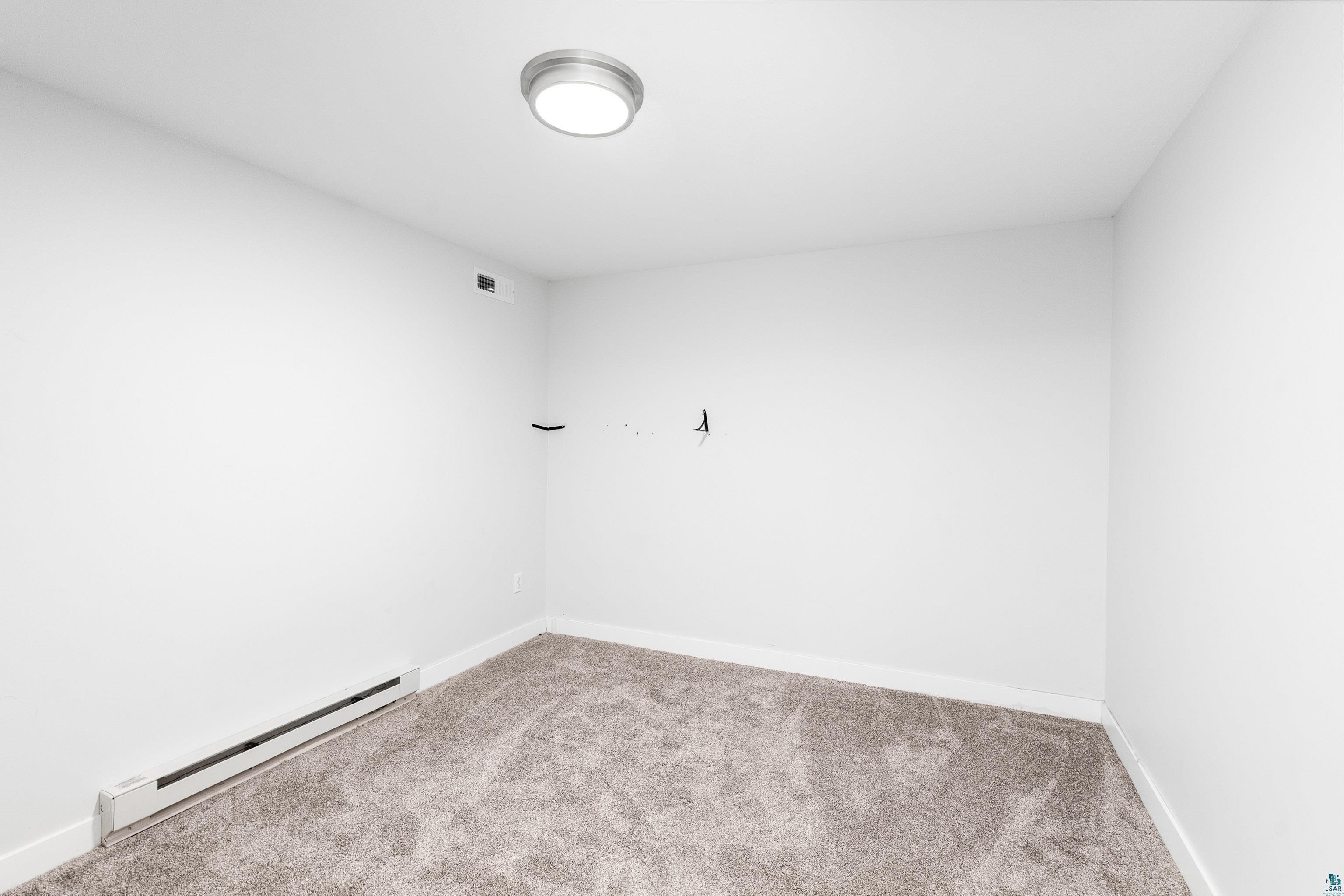 1504 Minneapolis Ave, Duluth, MN 55803 Listing Photo  52