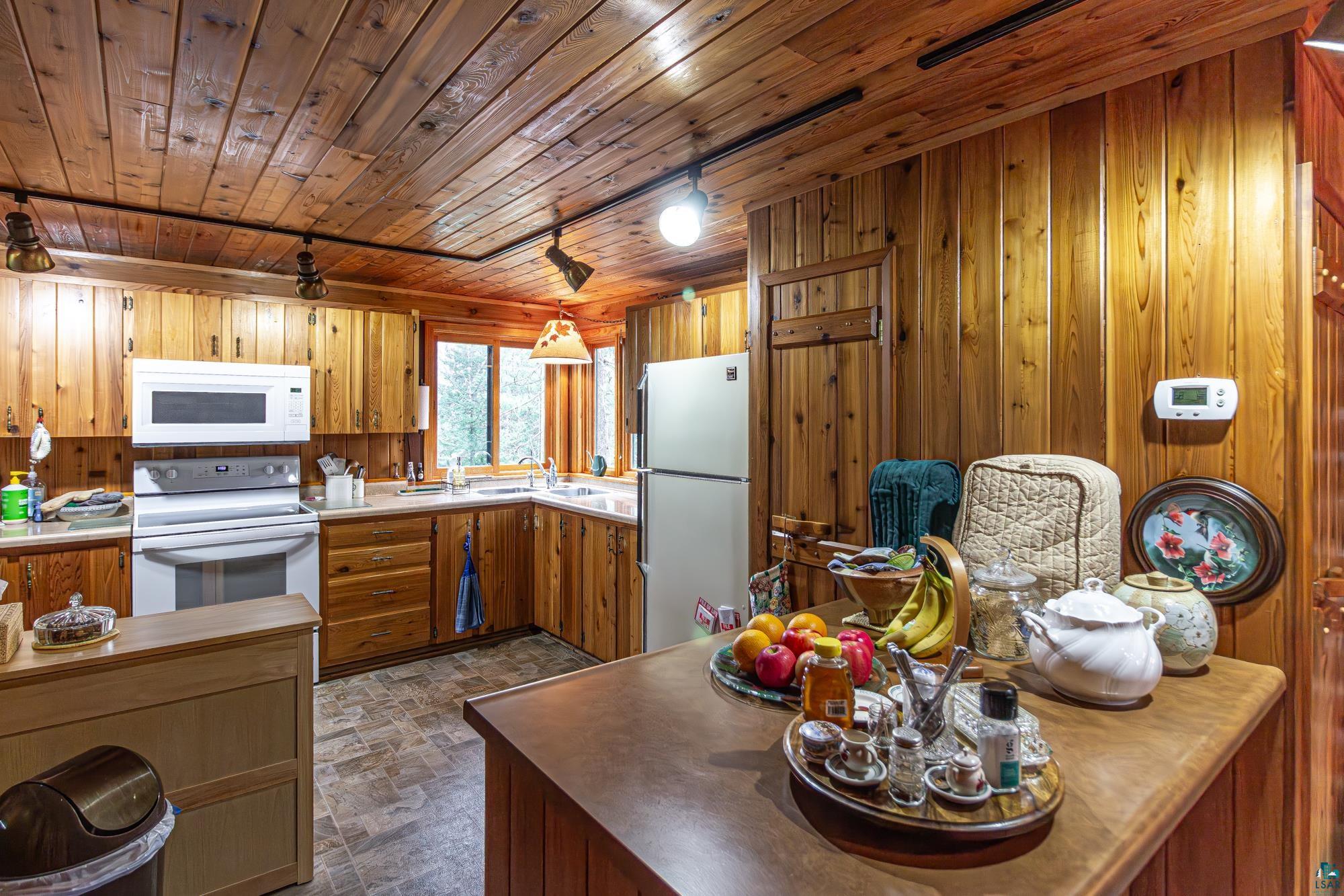 1347 Walsh Rd, Ely, MN 55731 Listing Photo  9