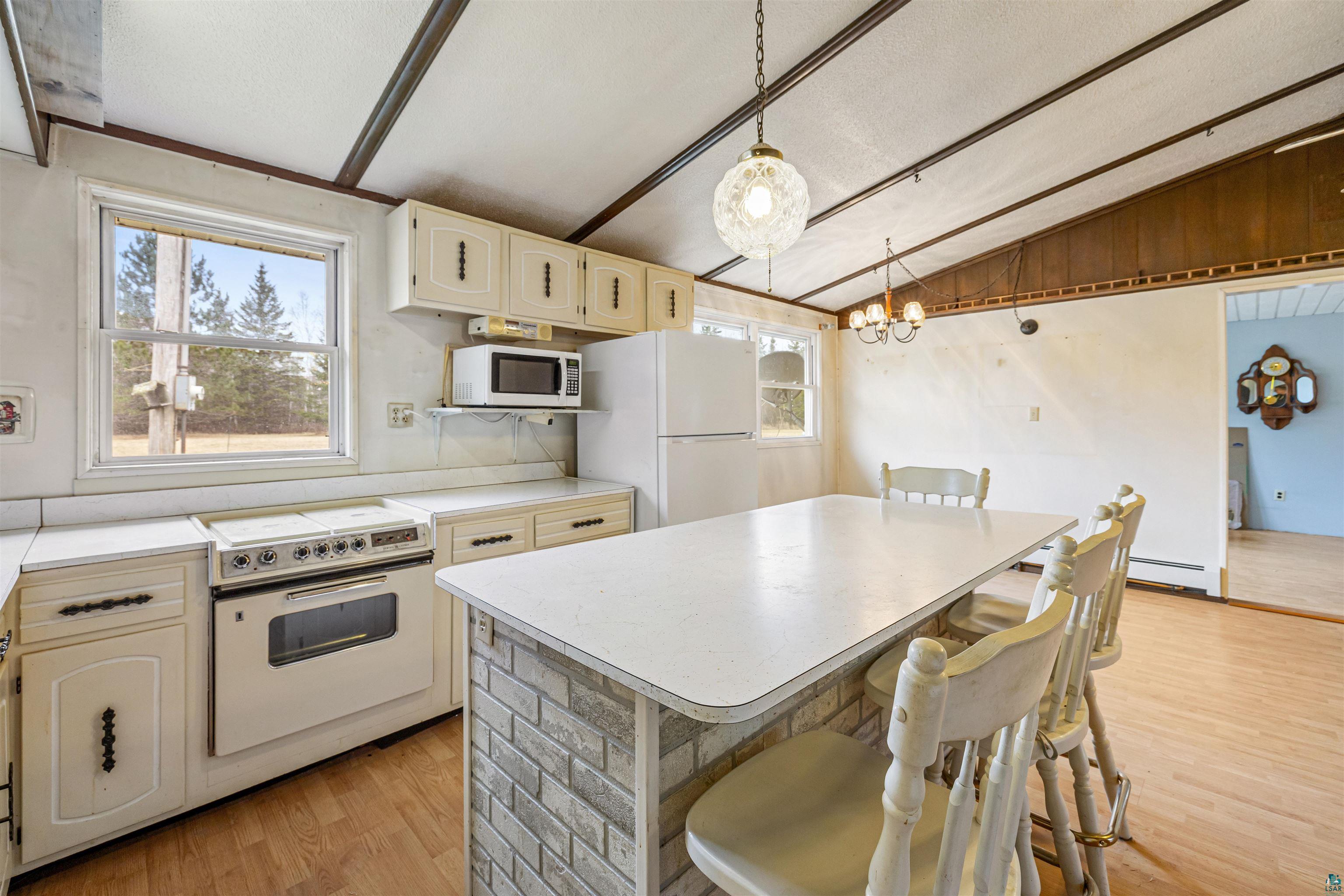 11574 Townline Rd, Hibbing, MN 55746 Listing Photo  2