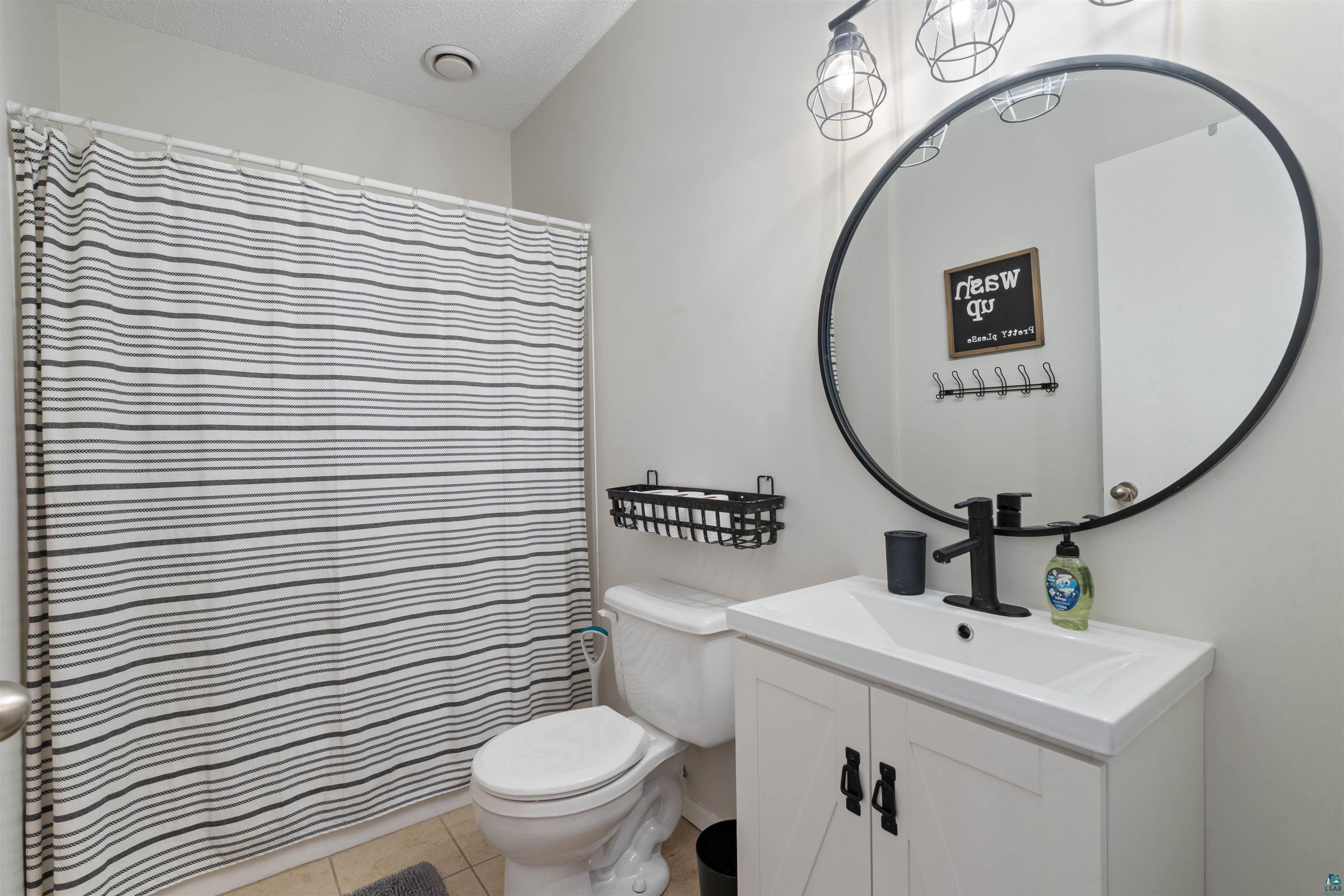 4809 Oak Ridge Dr, Hermantown, MN 55811 Listing Photo  32