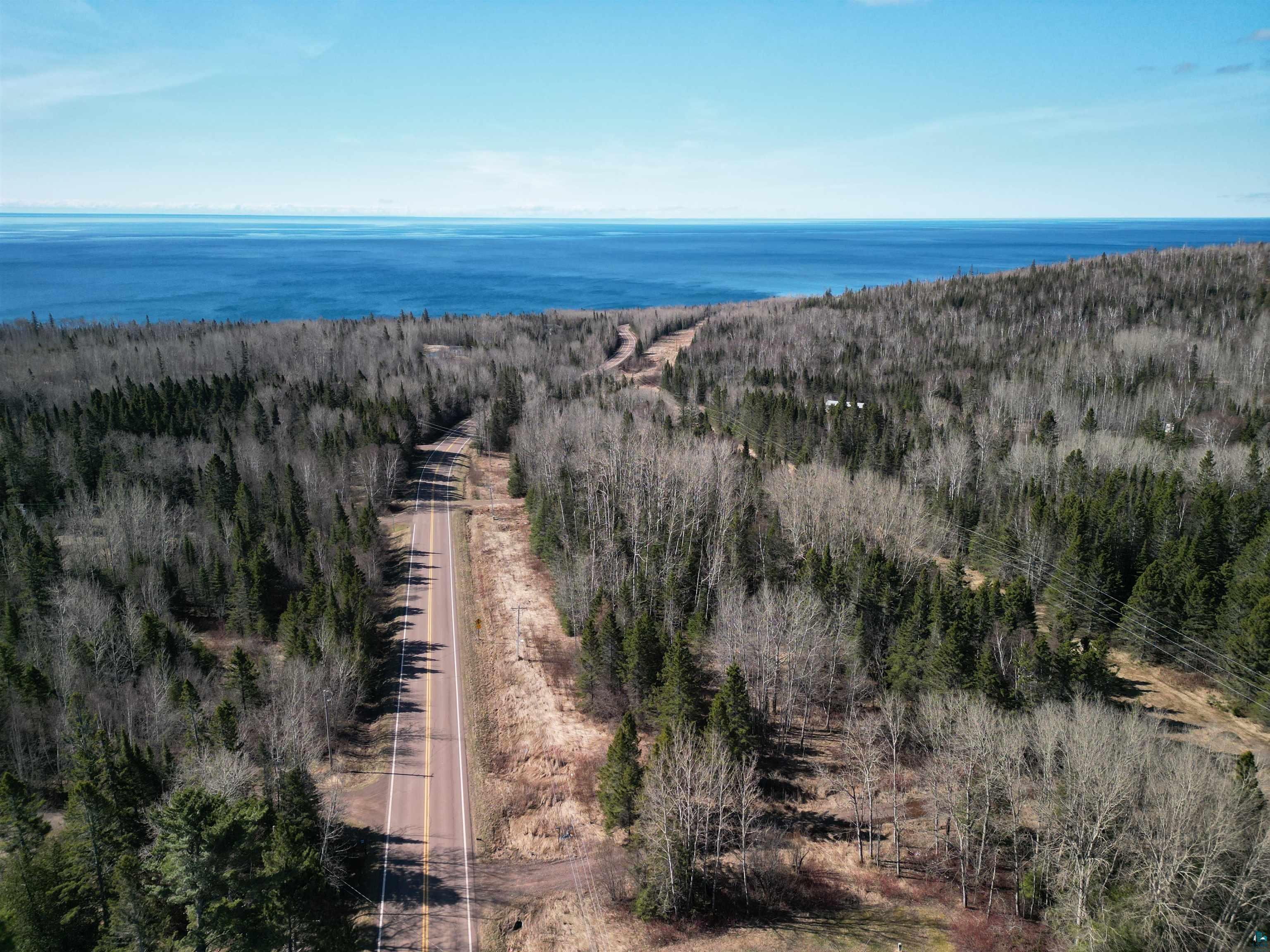 2983 County Rd 7, Grand Marais, MN 55604 Listing Photo  2
