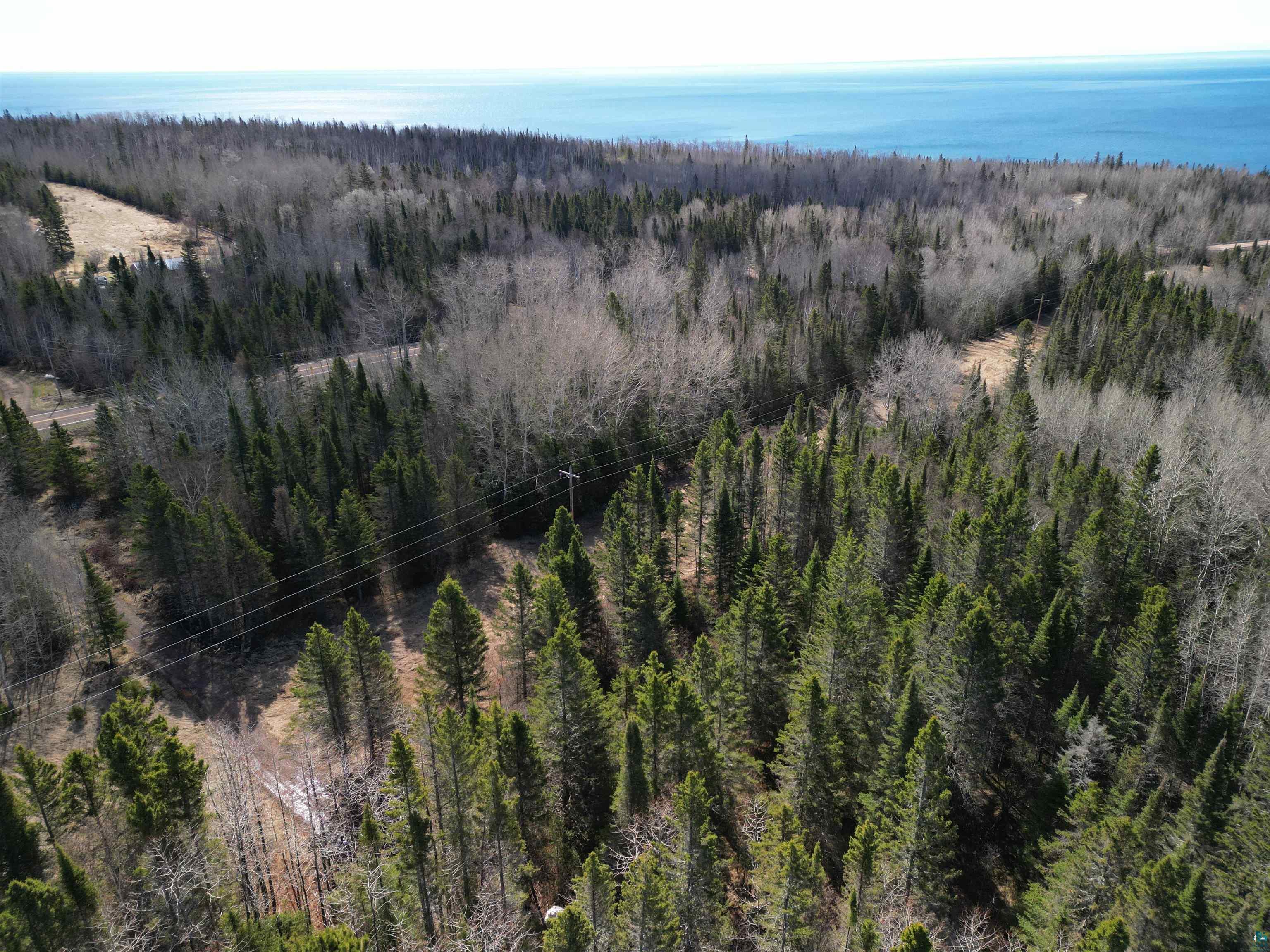 2983 County Rd 7, Grand Marais, MN 55604 Listing Photo  5