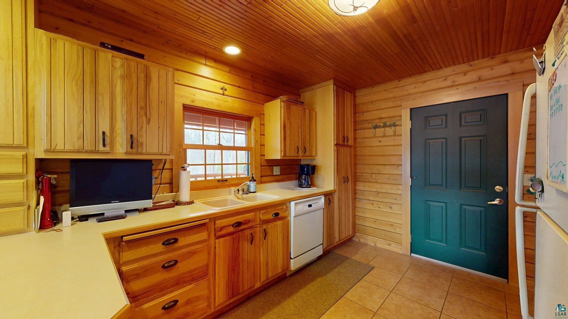 7272 Far North Rd, Orr, MN 55771 Listing Photo  18
