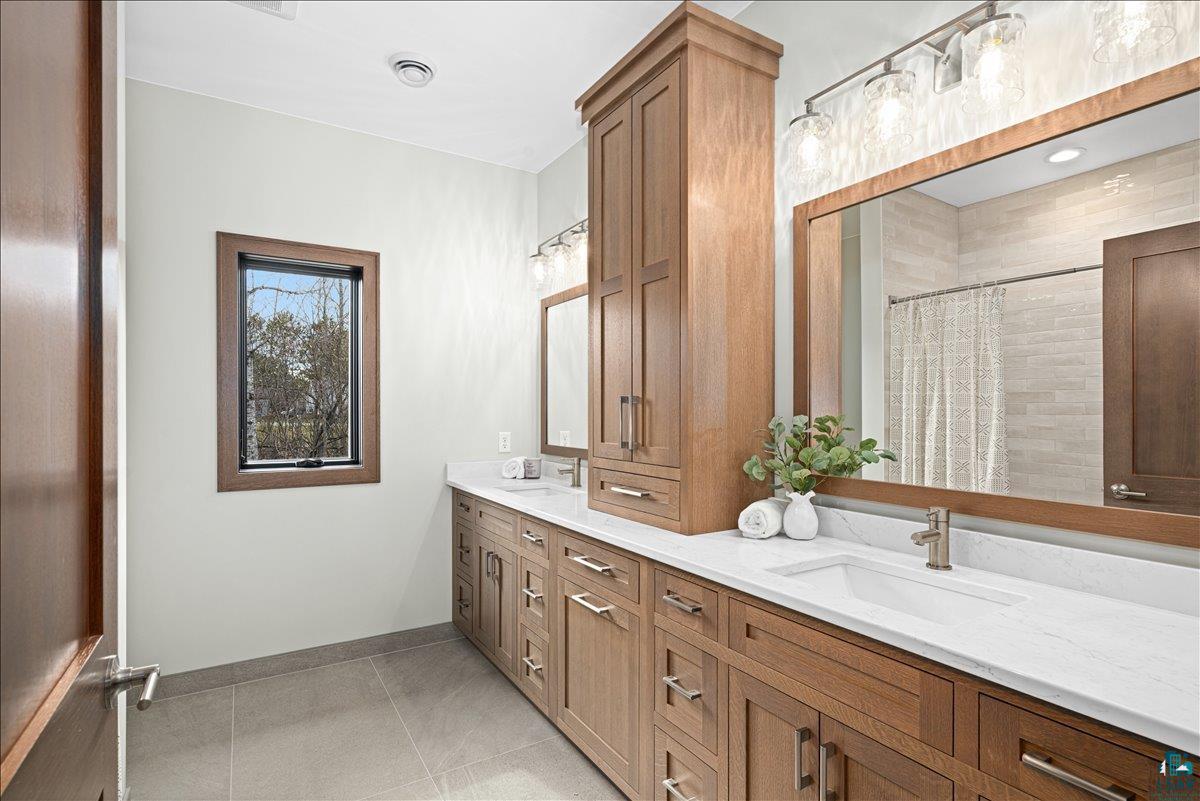 4966 Anderson Rd, Hermantown, MN 55811 Listing Photo  40