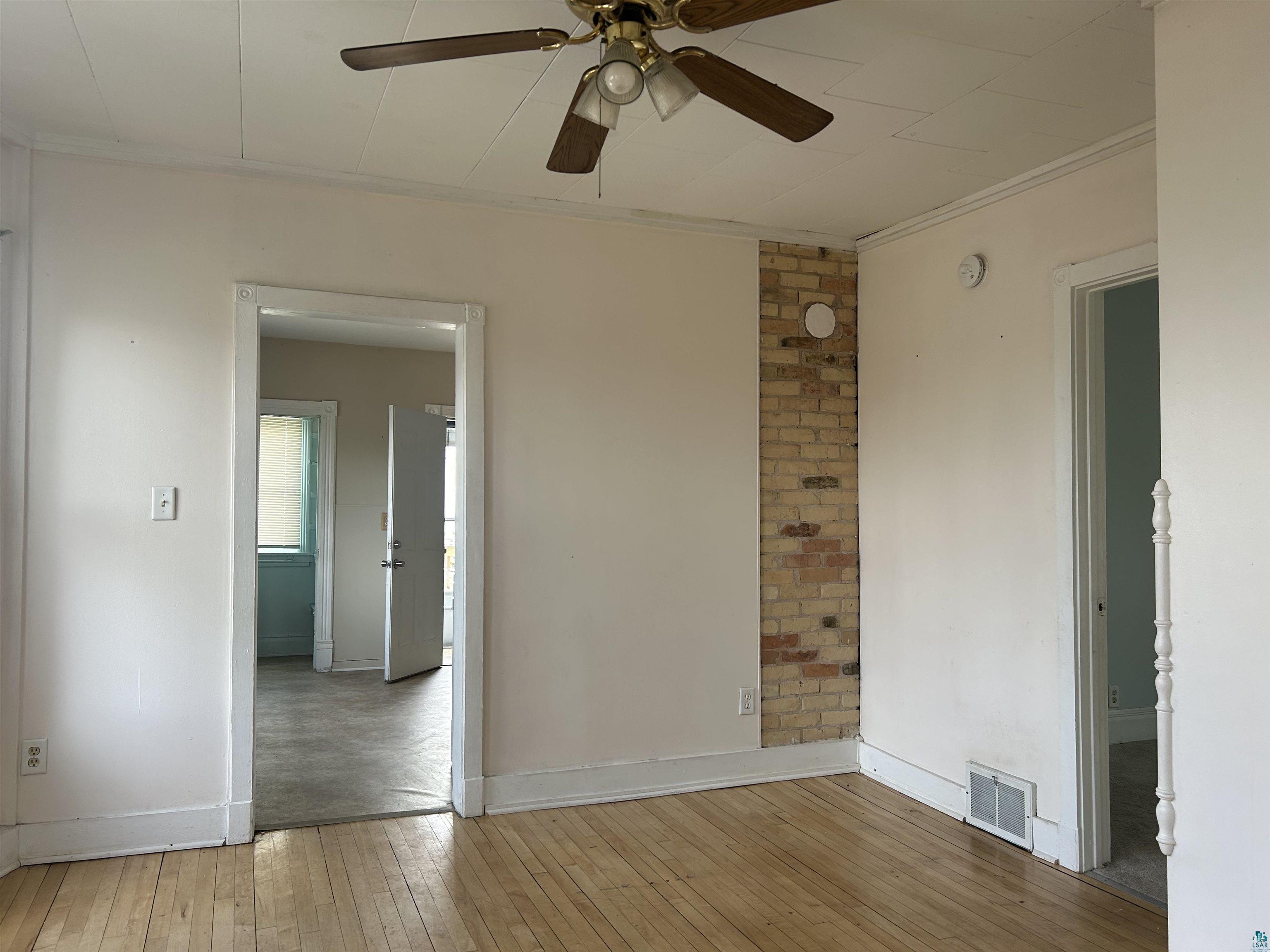 1302 W 1st St, Duluth, MN 55806 Listing Photo  13