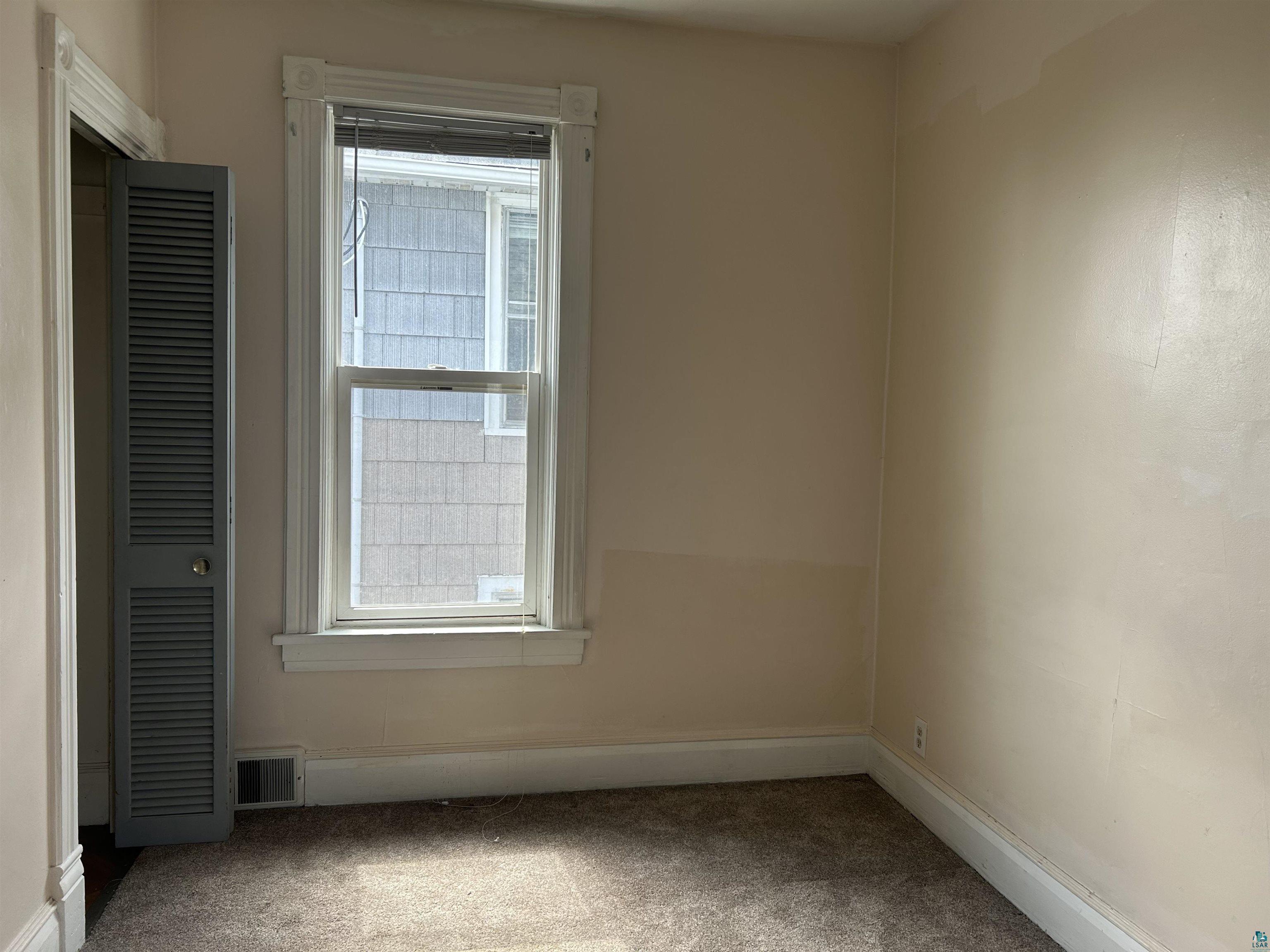 1302 W 1st St, Duluth, MN 55806 Listing Photo  22