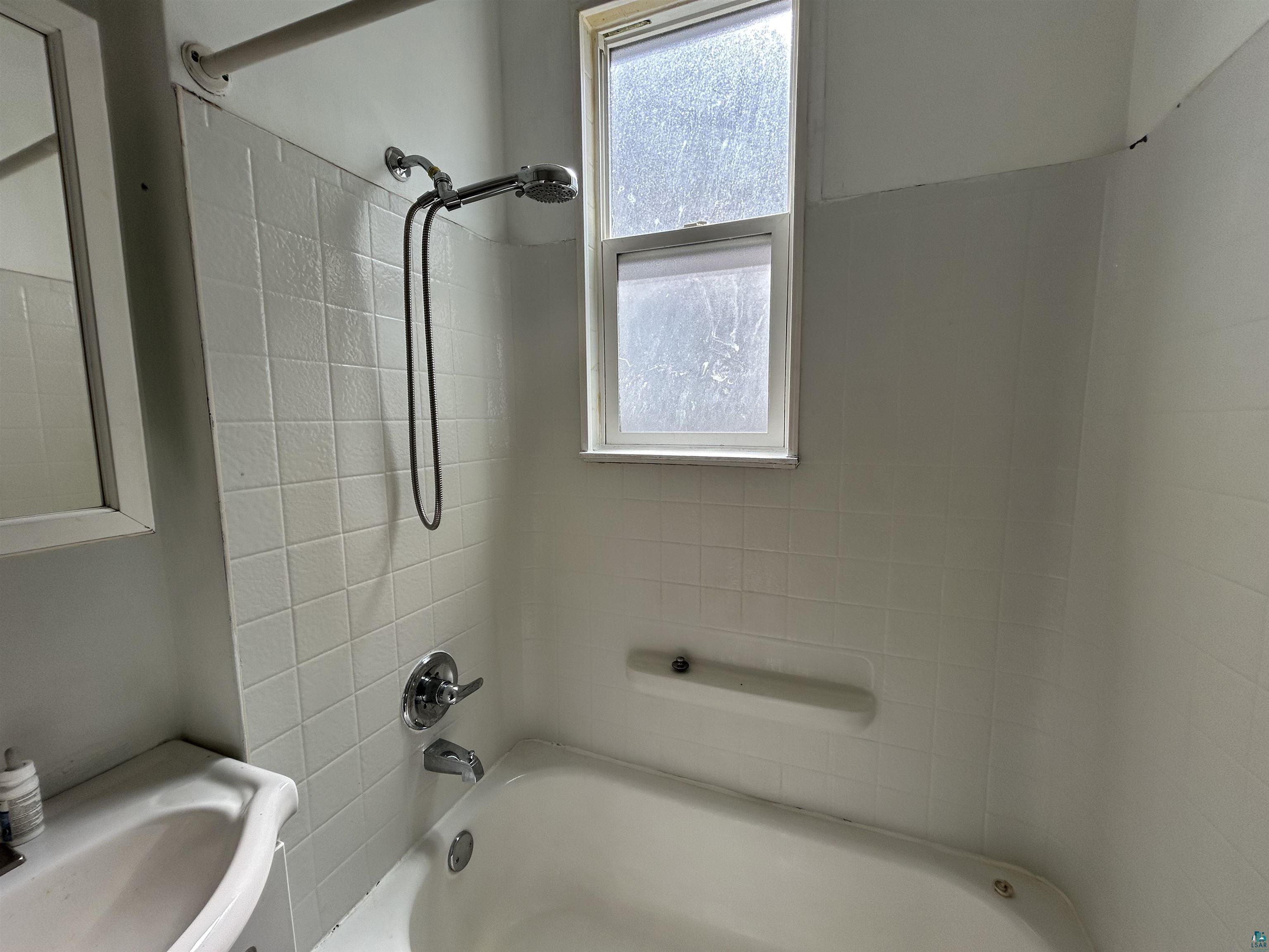 1302 W 1st St, Duluth, MN 55806 Listing Photo  26