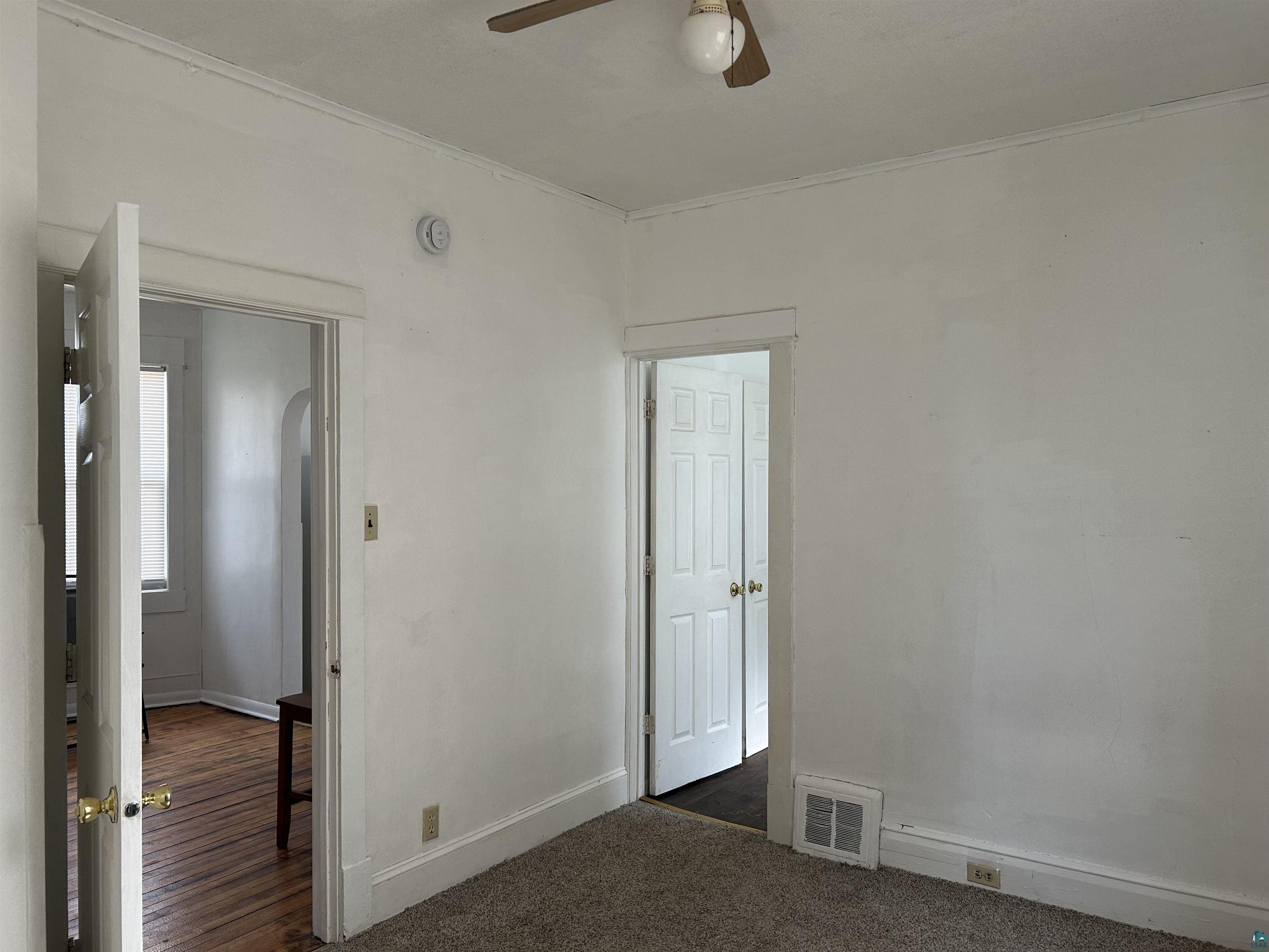 1302 W 1st St, Duluth, MN 55806 Listing Photo  27