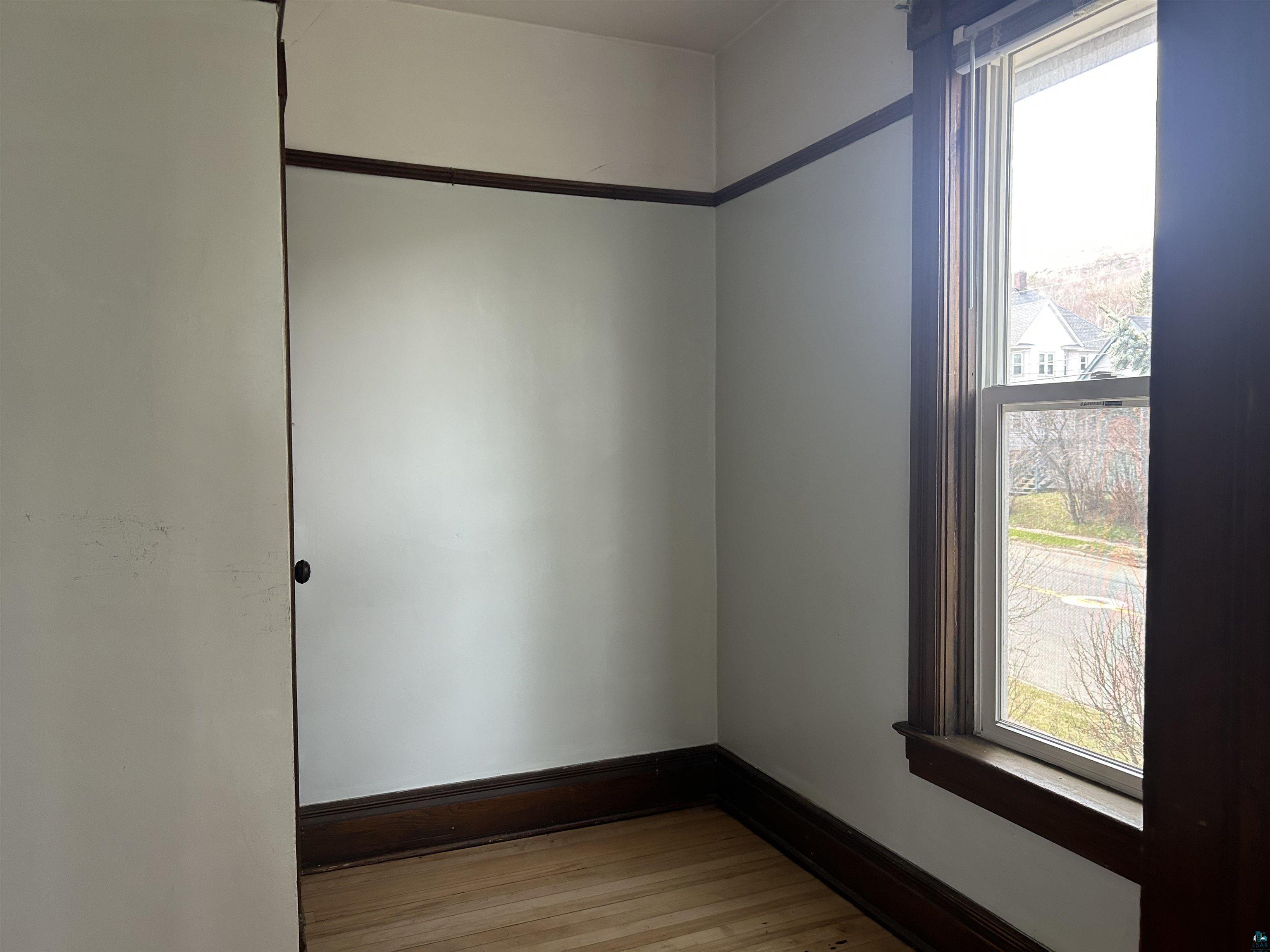 1302 W 1st St, Duluth, MN 55806 Listing Photo  10