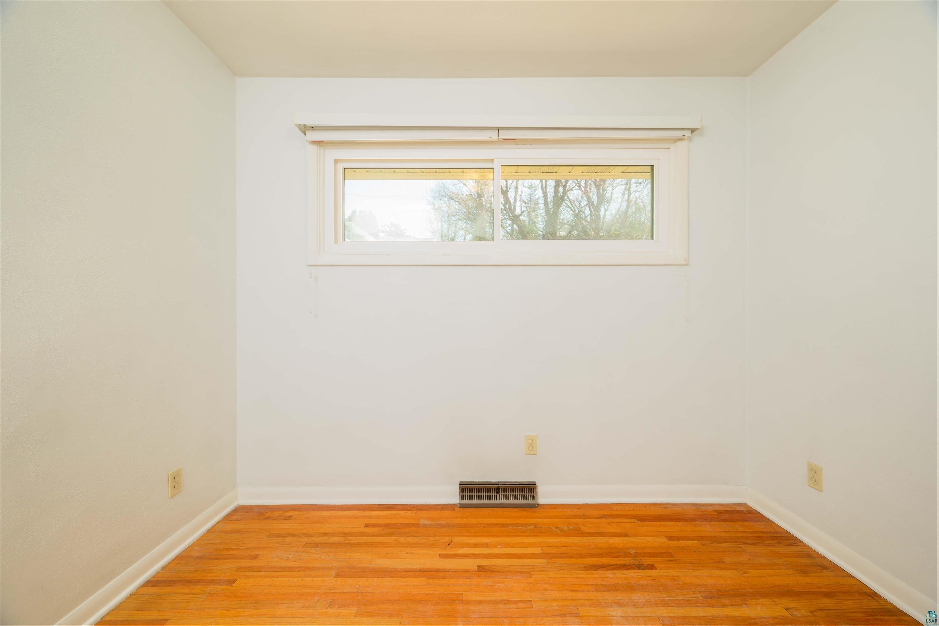 3714 Woodland Ave, Duluth, MN 55803 Listing Photo  23