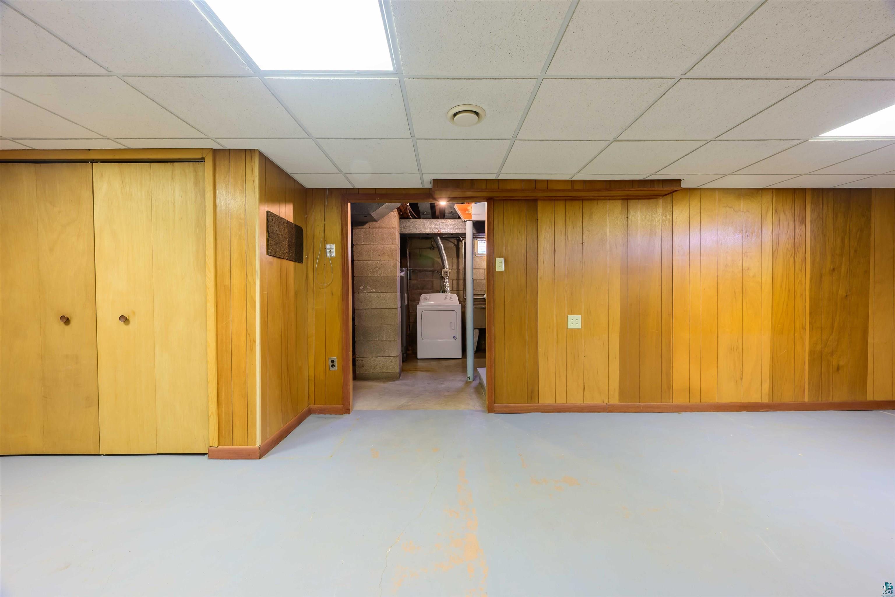 3714 Woodland Ave, Duluth, MN 55803 Listing Photo  35