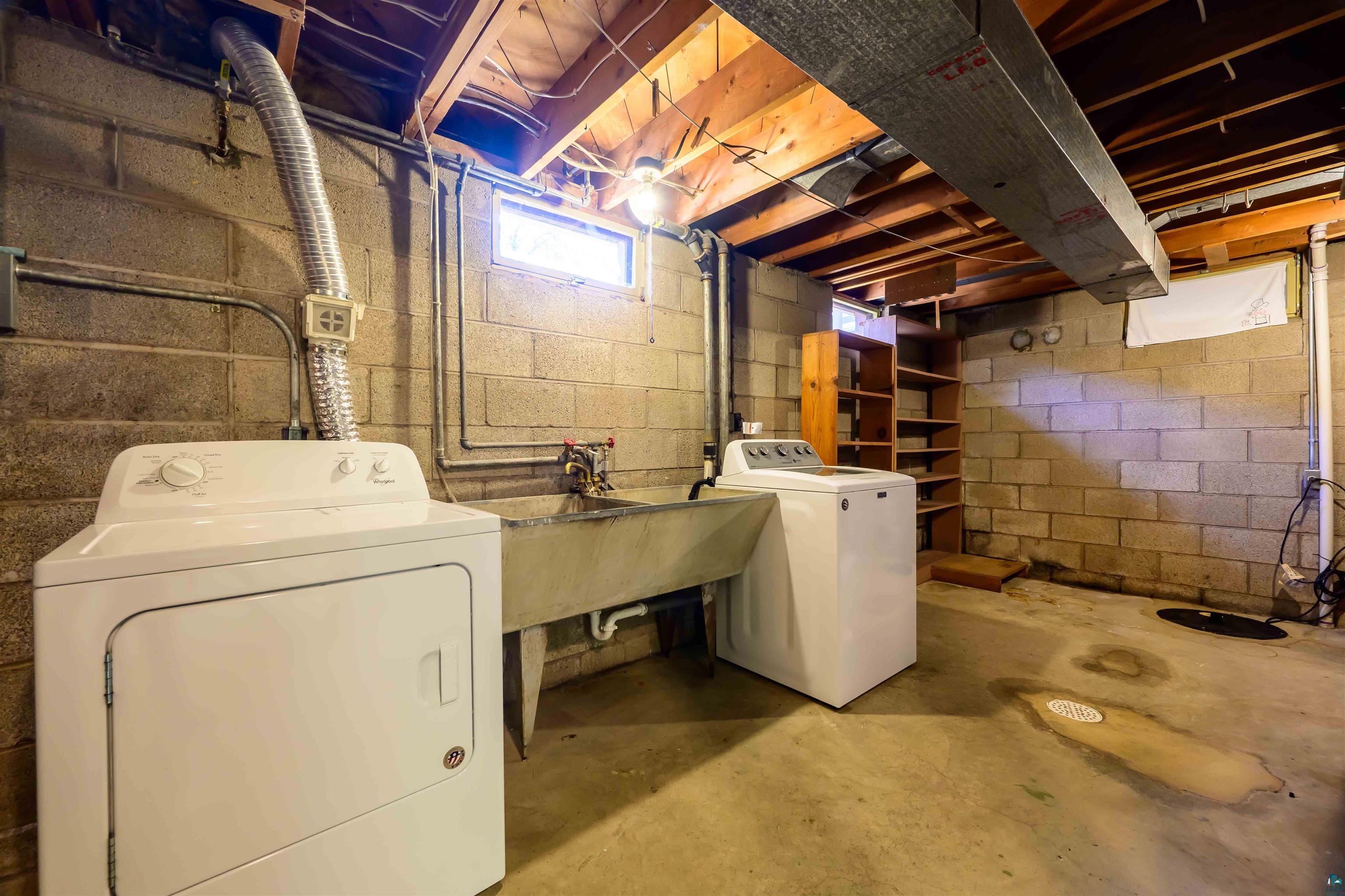 3714 Woodland Ave, Duluth, MN 55803 Listing Photo  39