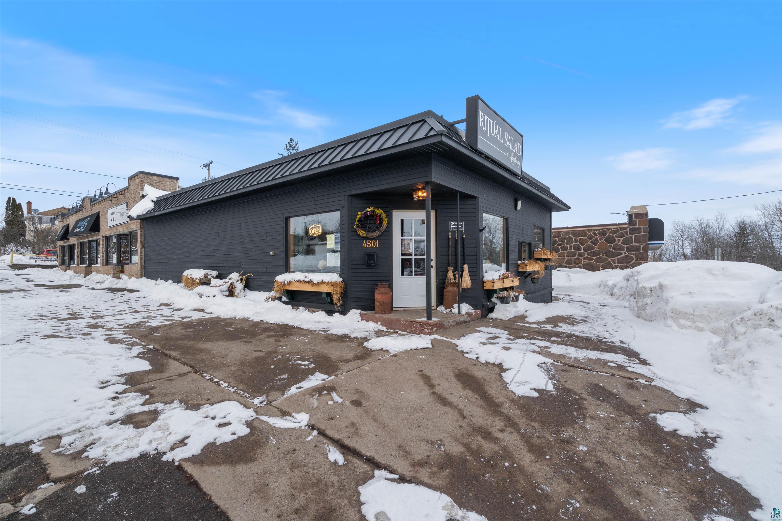 4501 E Superior St, Duluth, MN 55804 Listing Photo  6