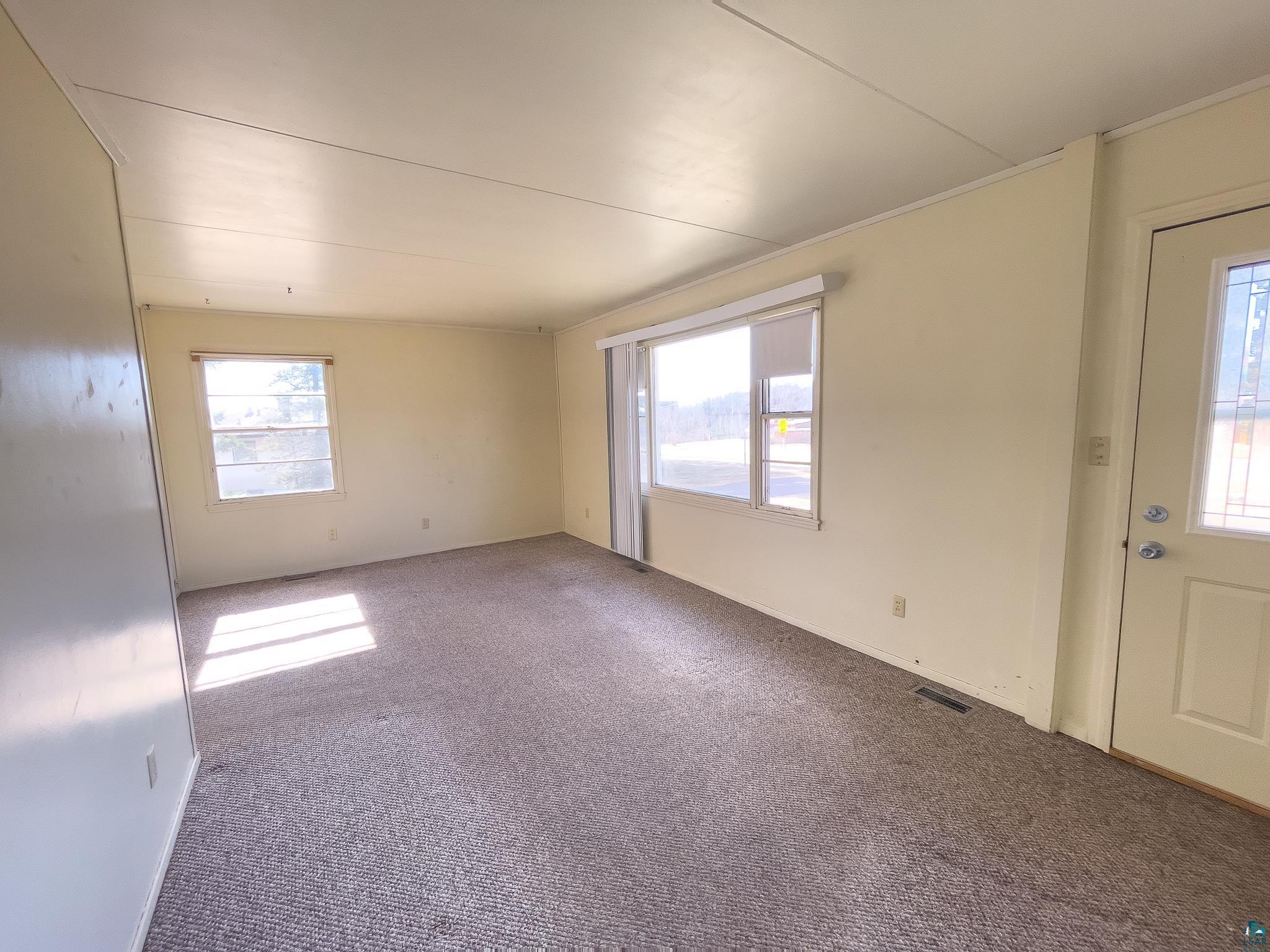 24 Horn Blvd, Silver Bay, MN 55614 Listing Photo  9