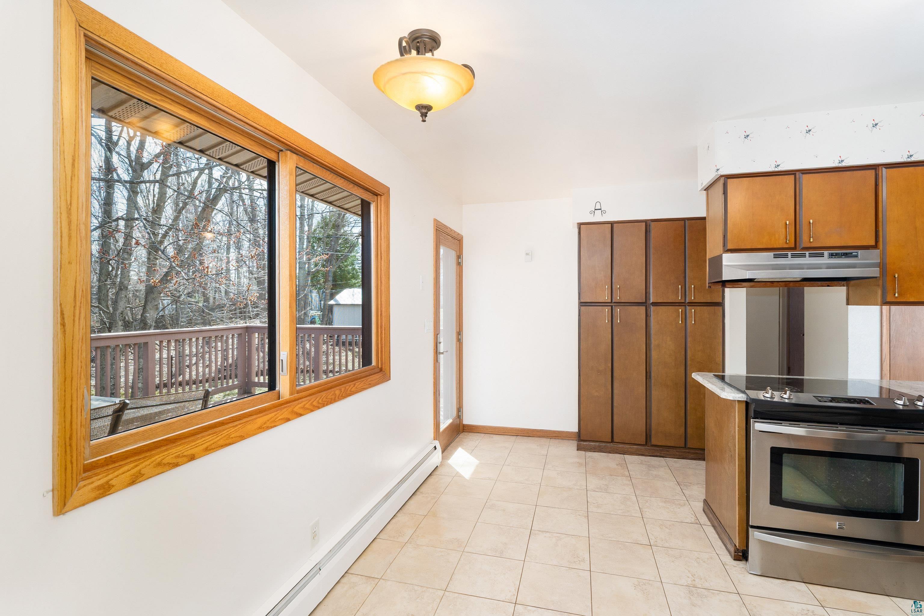 330 E Faribault St, Duluth, MN 55803 Listing Photo  11