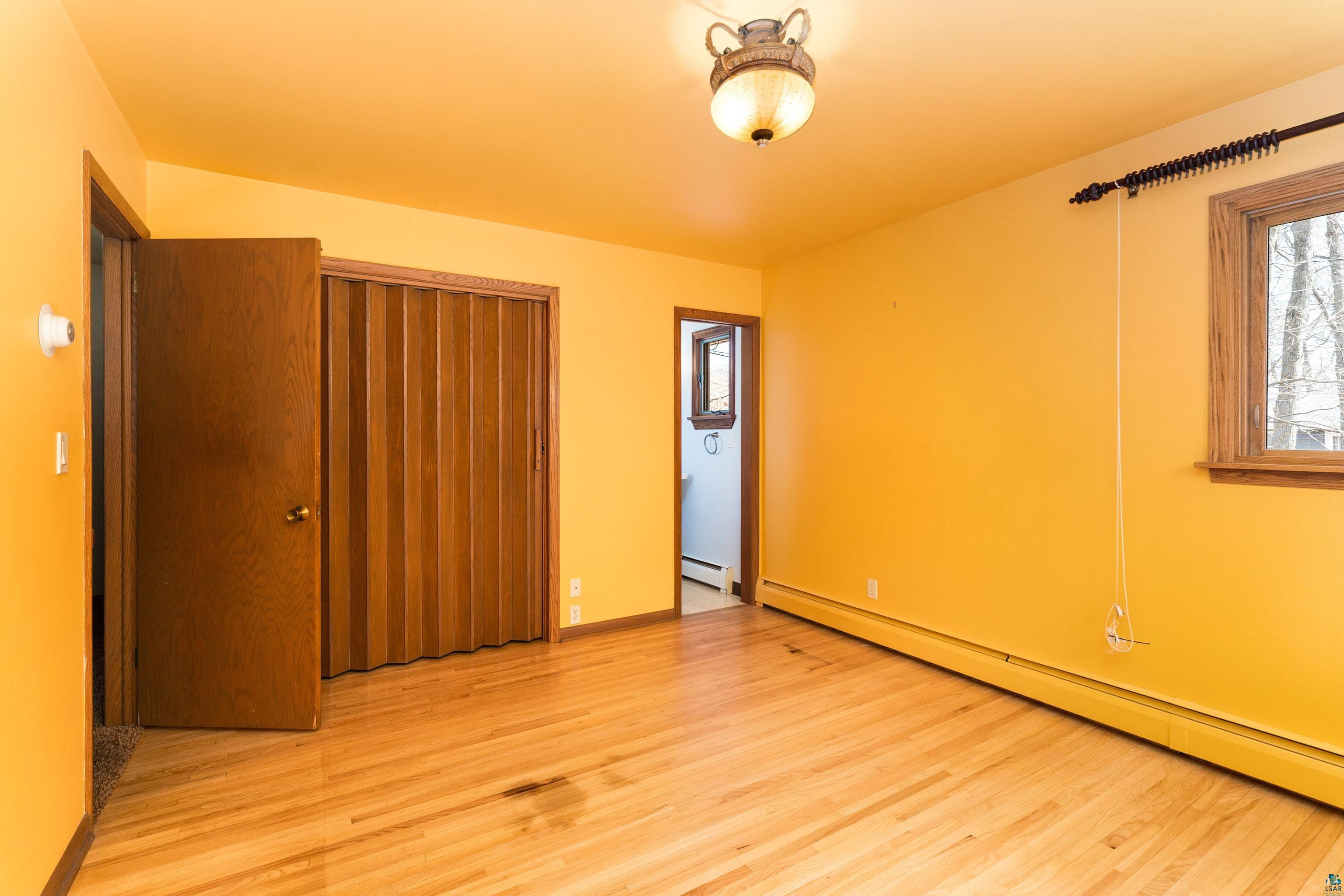 330 E Faribault St, Duluth, MN 55803 Listing Photo  17