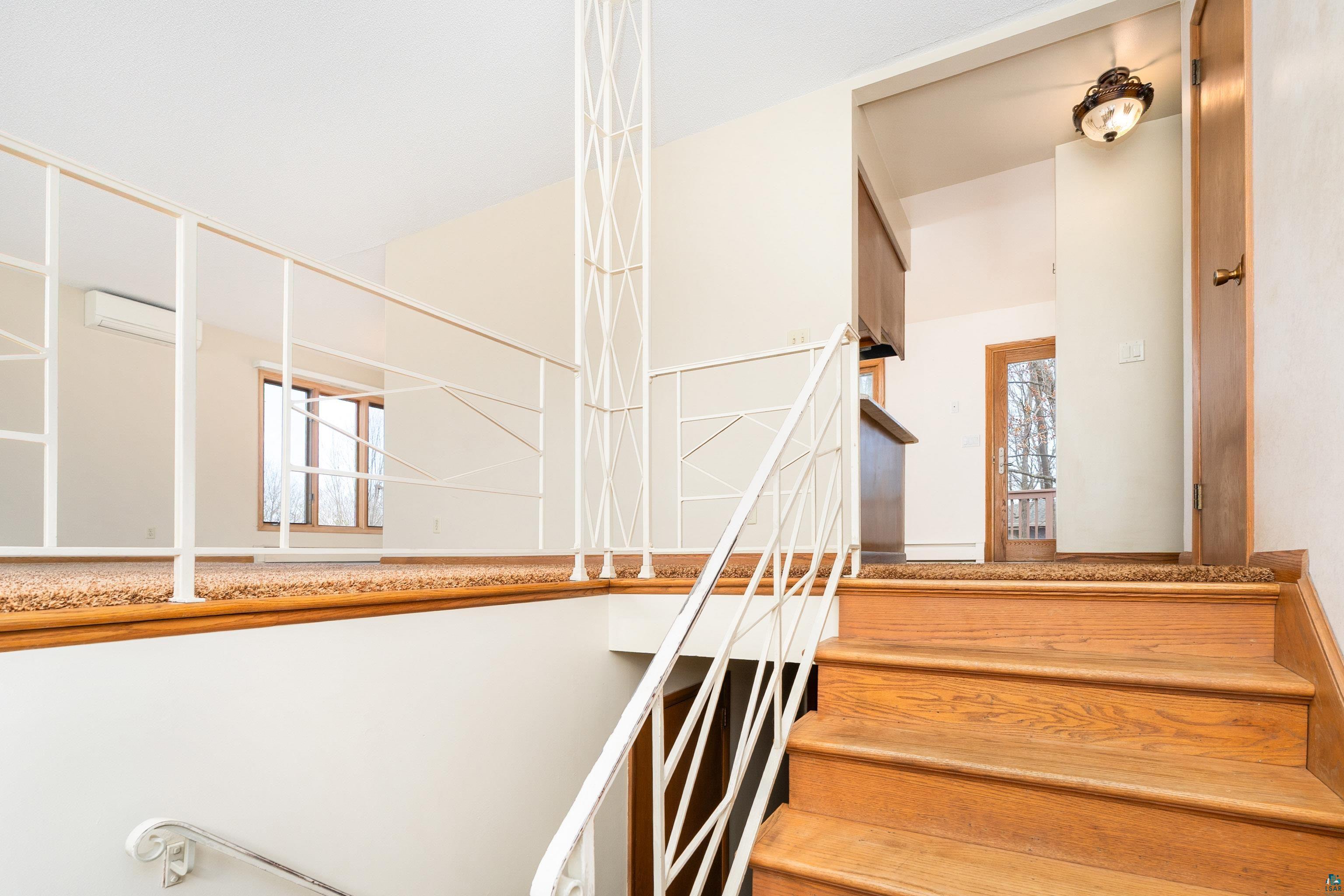 330 E Faribault St, Duluth, MN 55803 Listing Photo  29