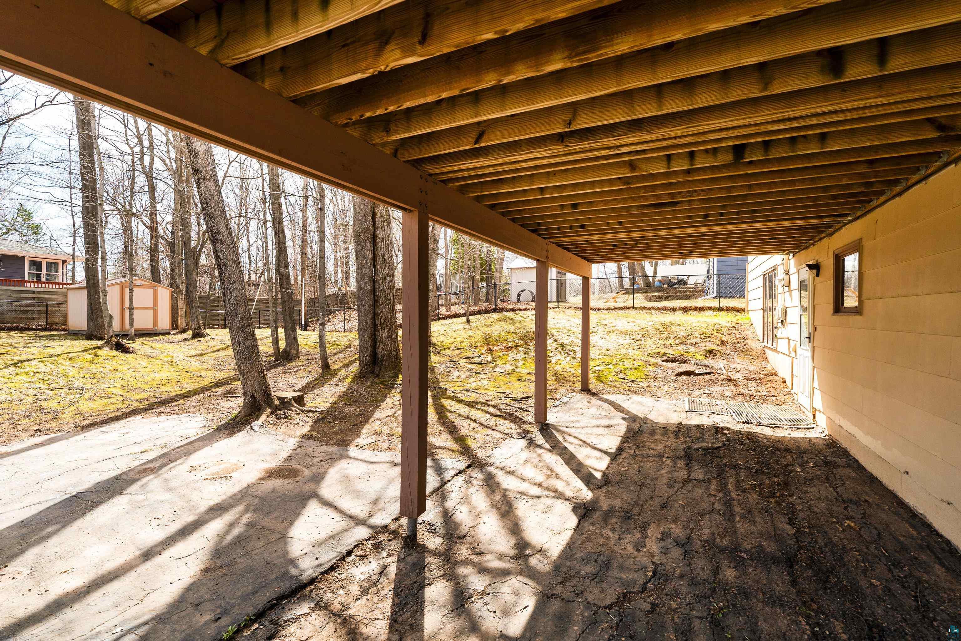 330 E Faribault St, Duluth, MN 55803 Listing Photo  40